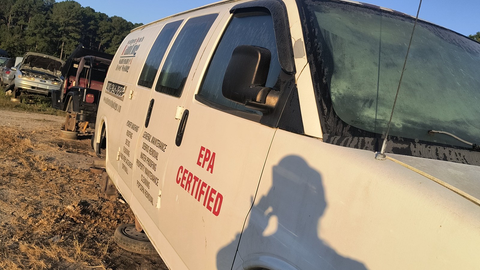 2011 CHEVROLET Express