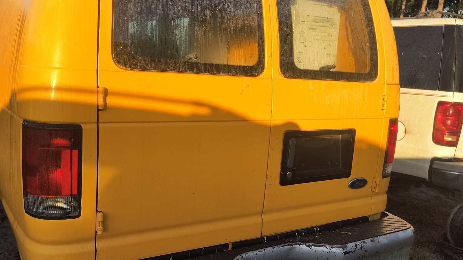 1998 FORD E-350