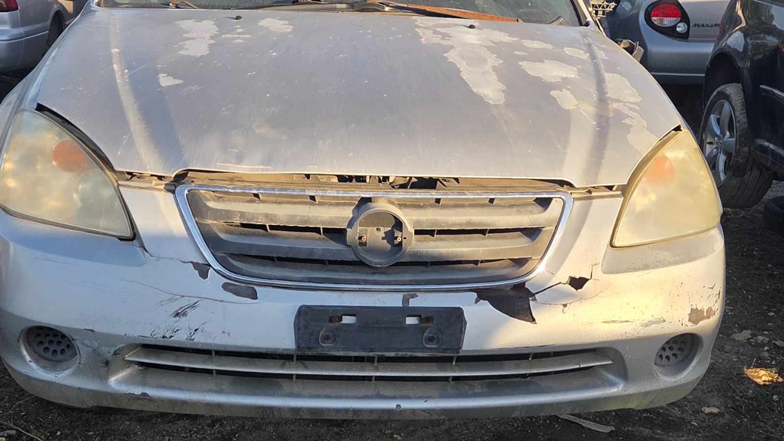 2004 NISSAN Altima