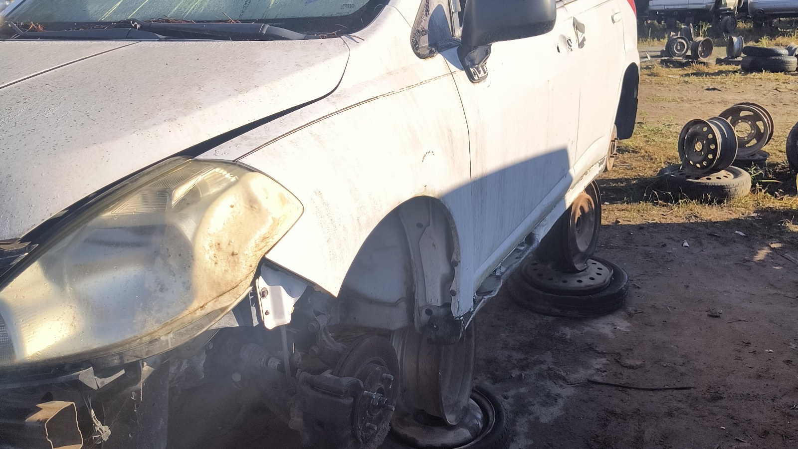 2008 NISSAN Versa