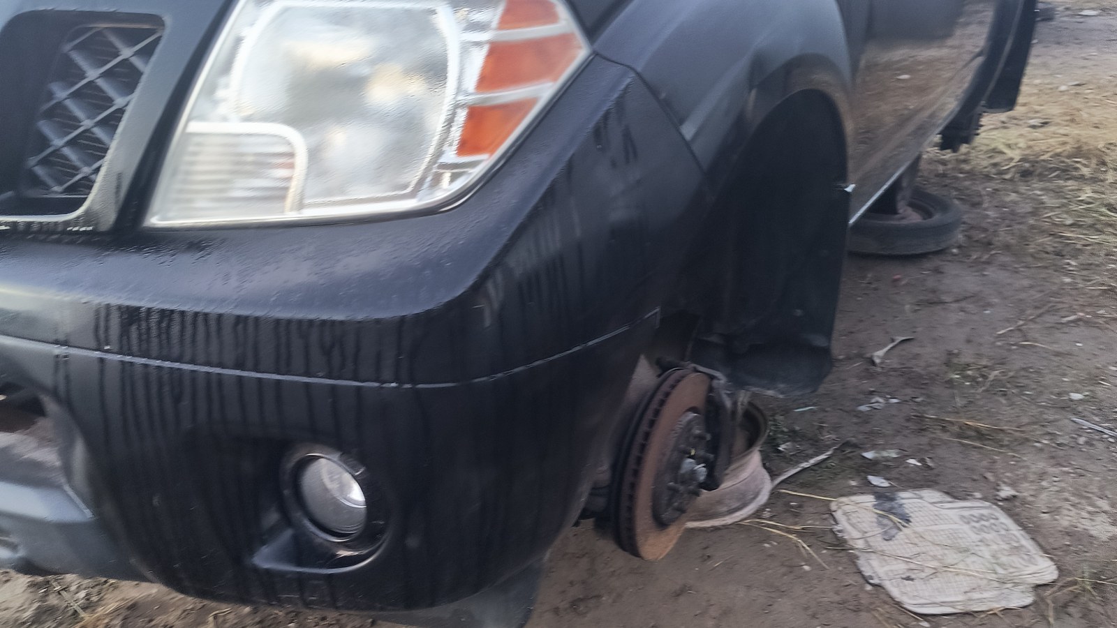 2011 NISSAN Frontier
