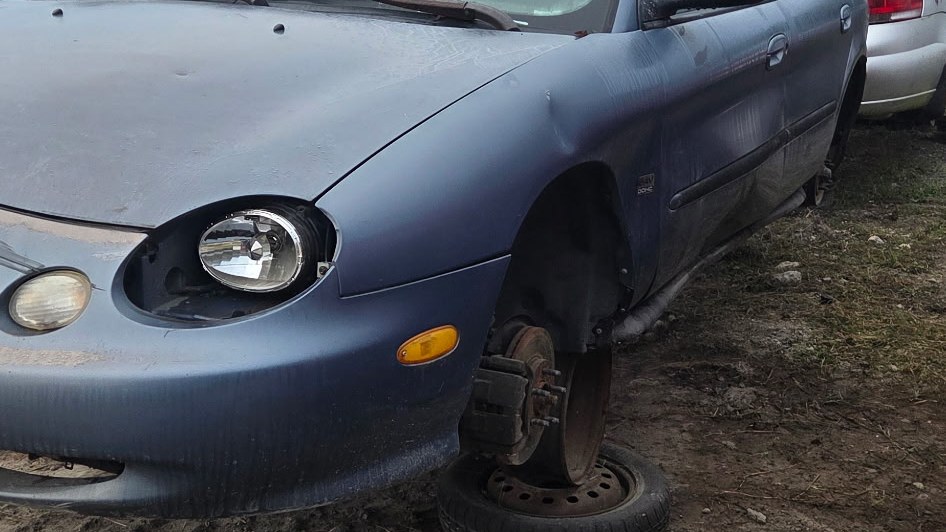 1999 FORD Taurus