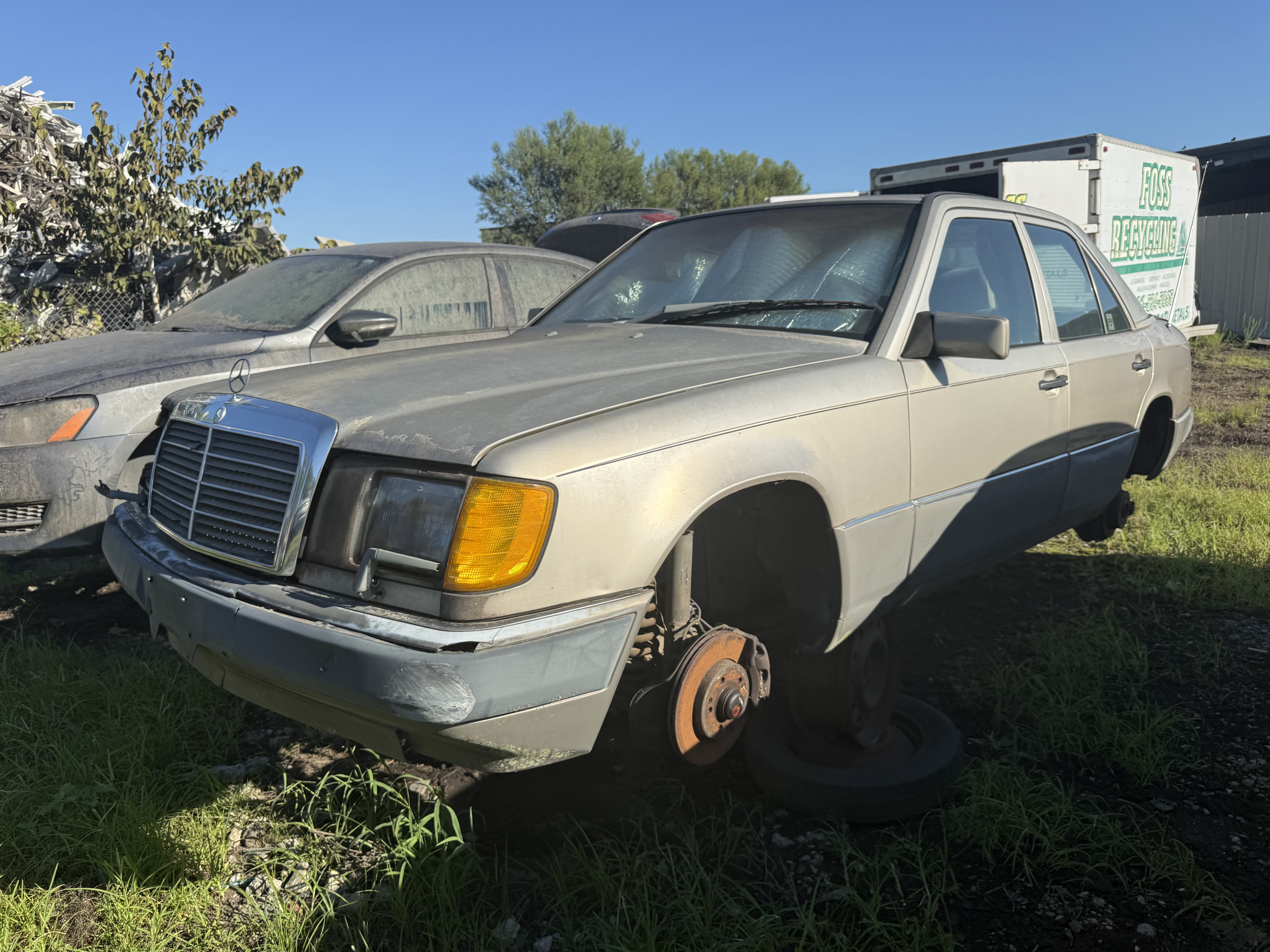 1990 MERCEDES-BENZ 300