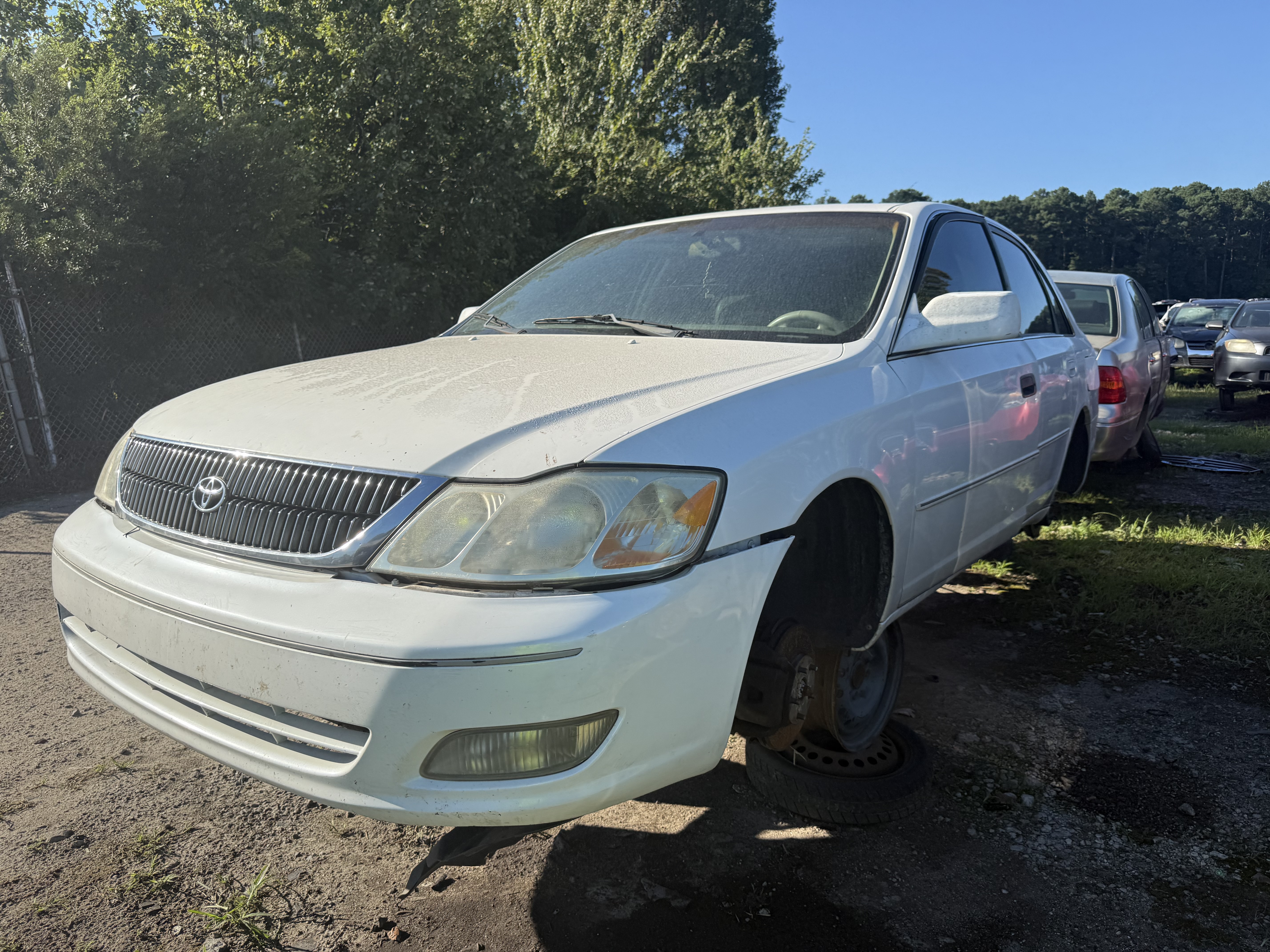 2000 TOYOTA Avalon