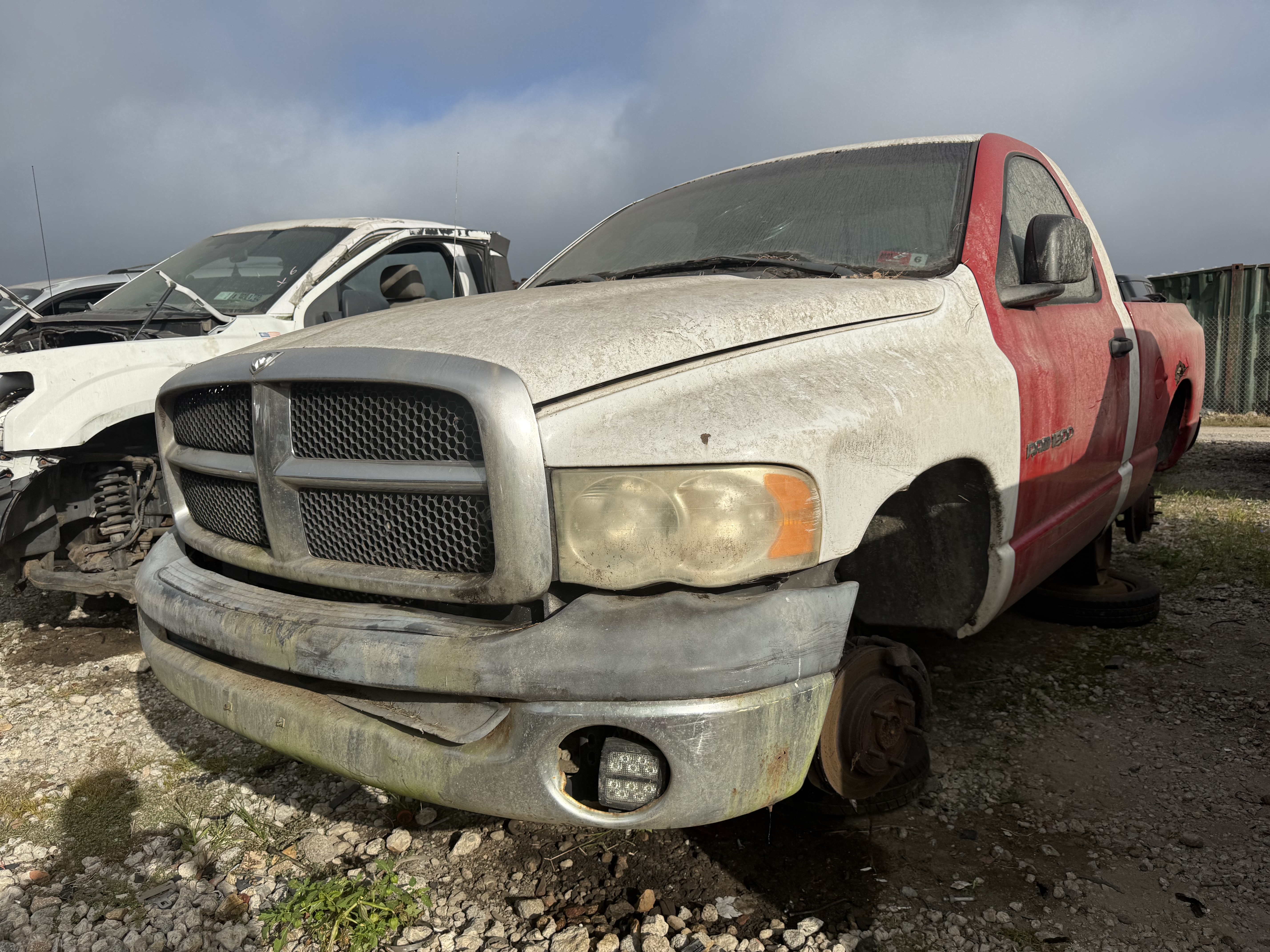 2003 DODGE Ram