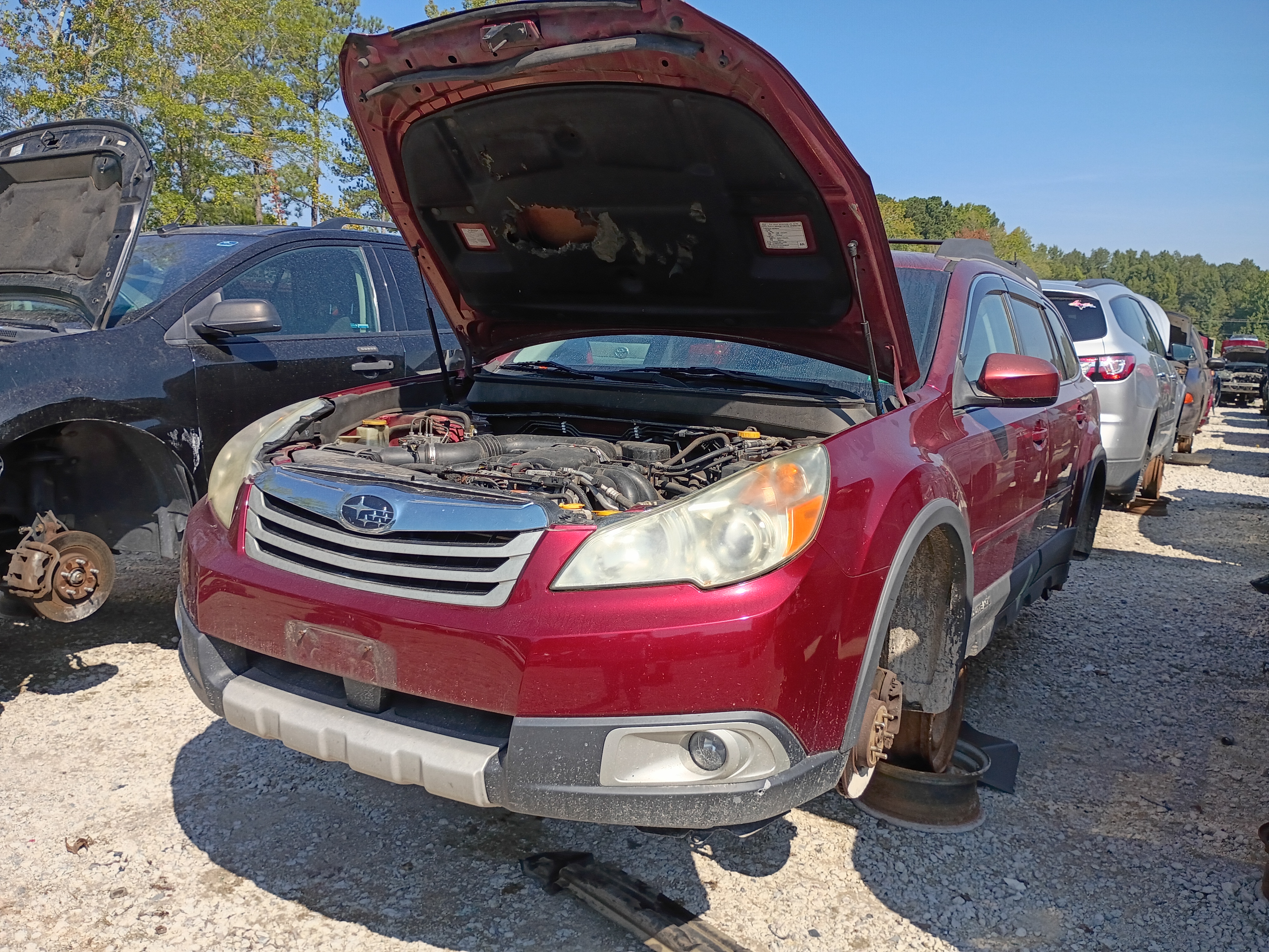 2012 SUBARU Outback