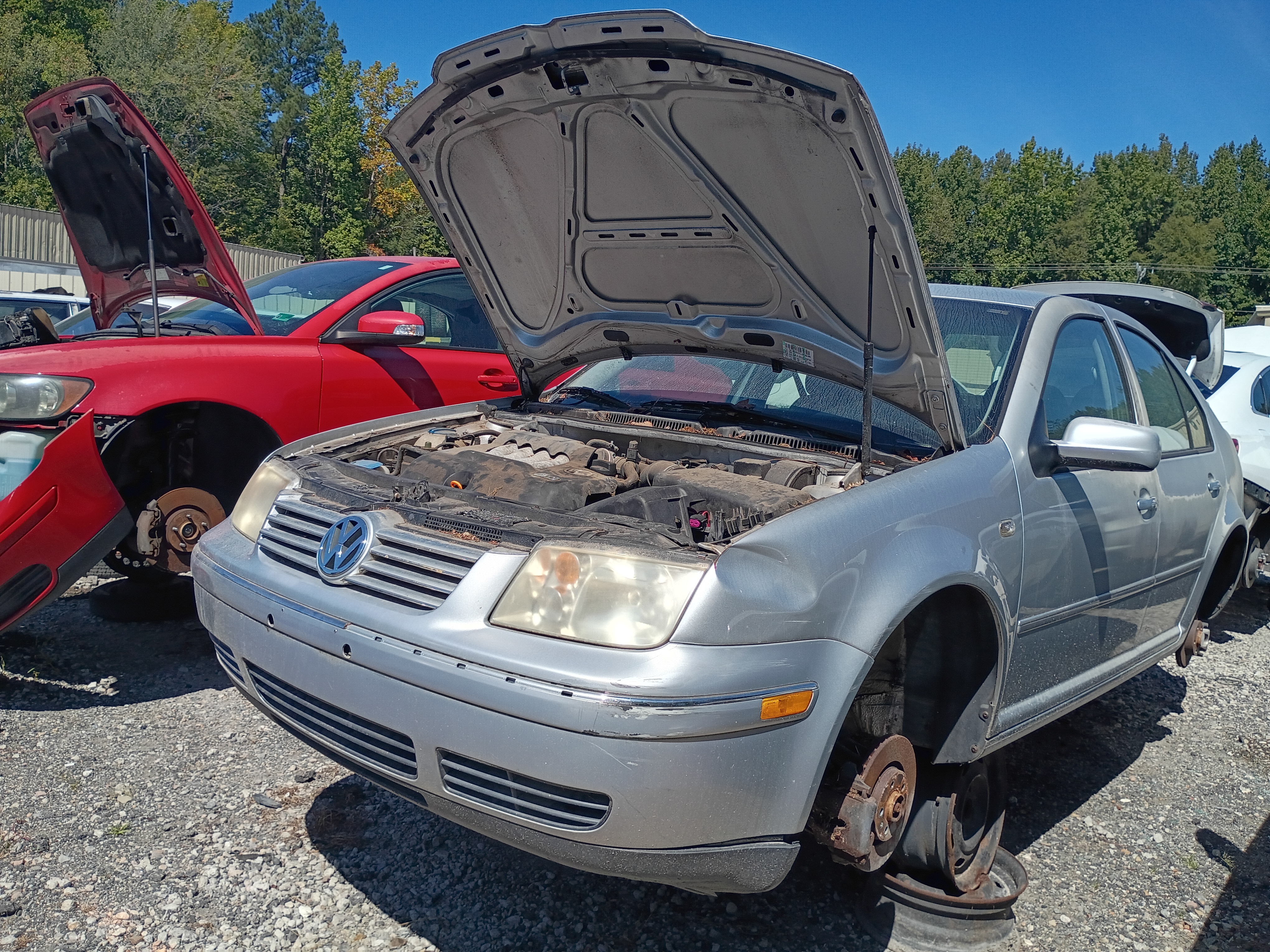 2005 VOLKSWAGEN Jetta