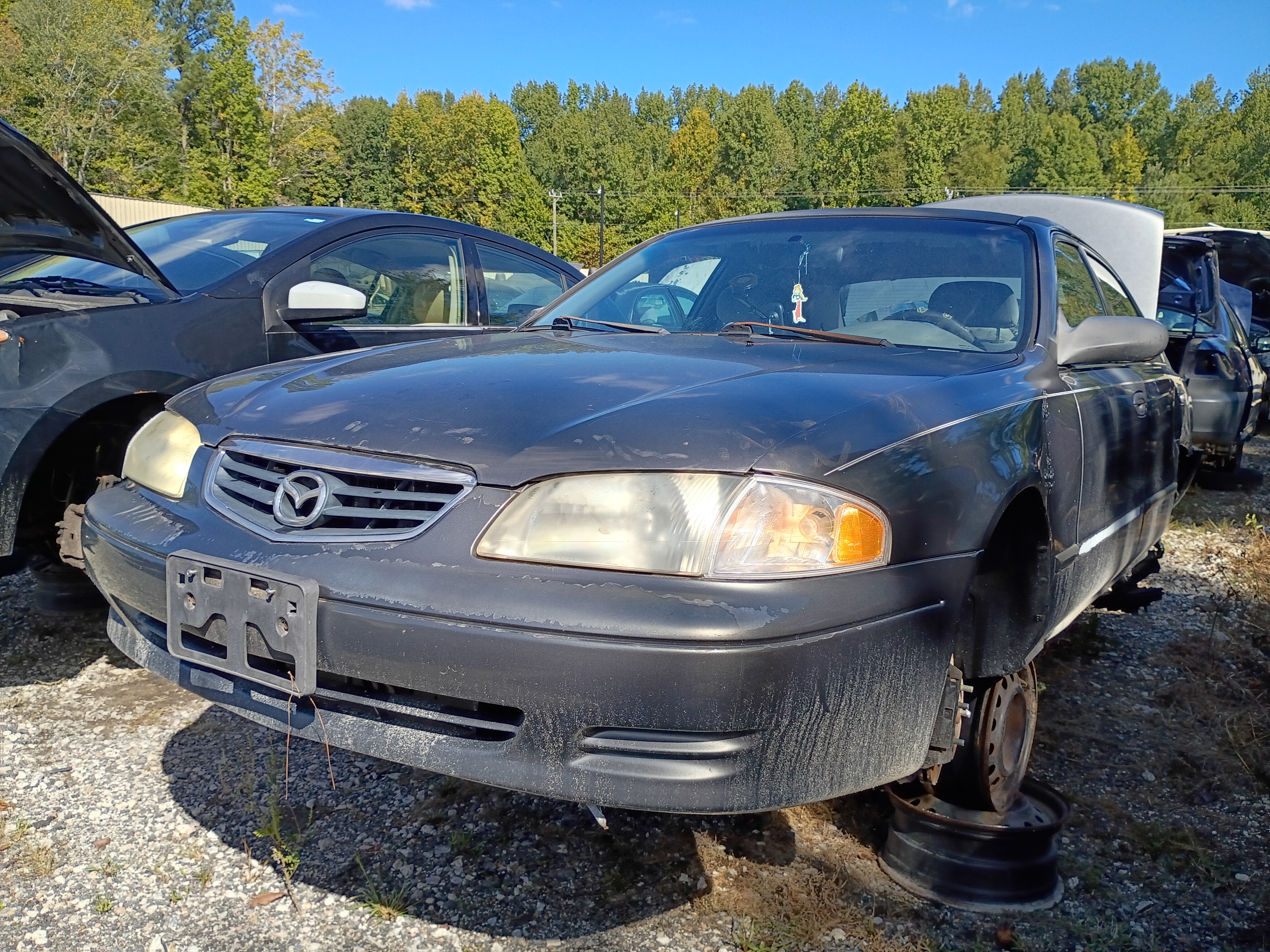 2000 MAZDA 626