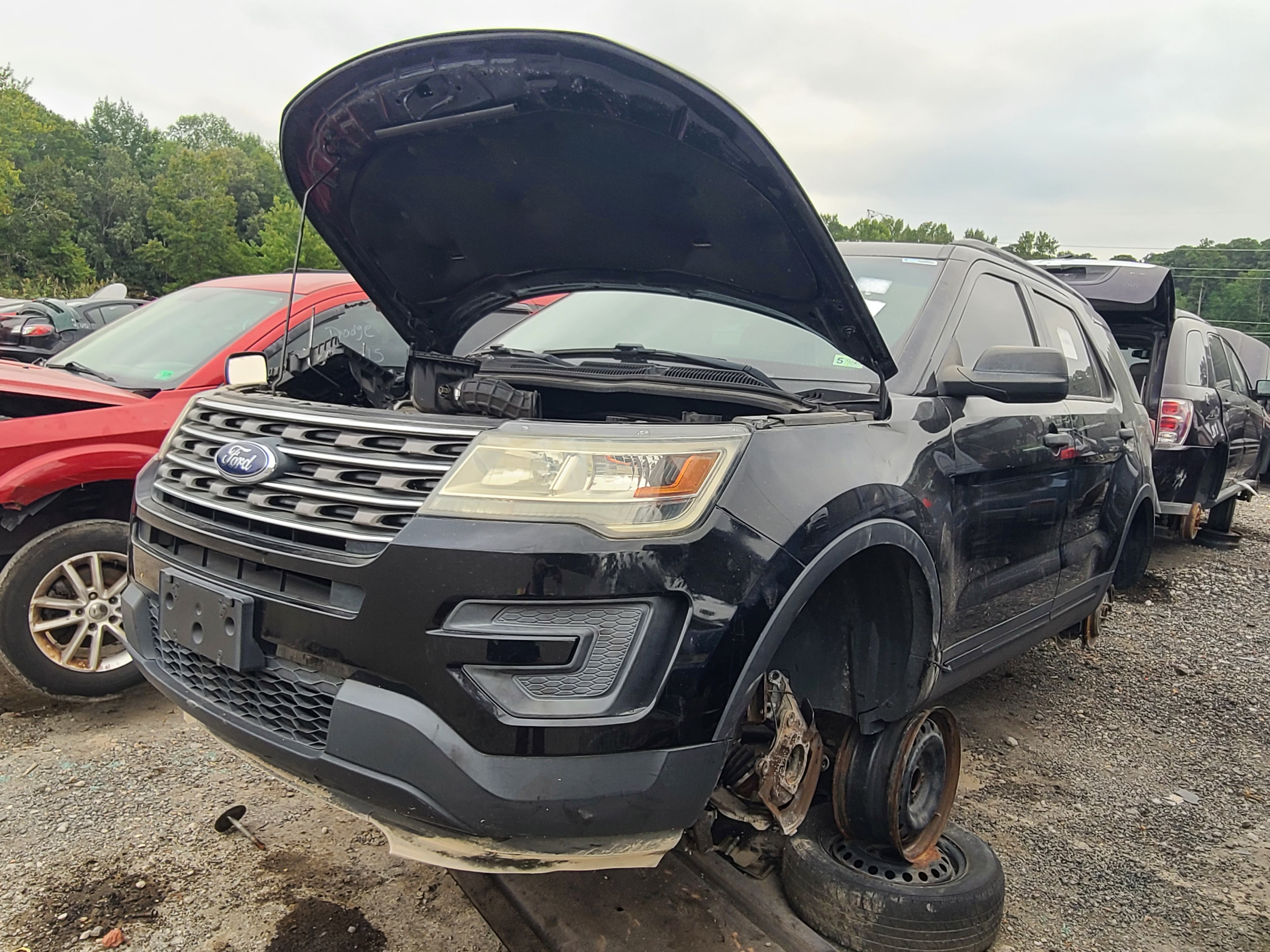 2016 FORD Explorer