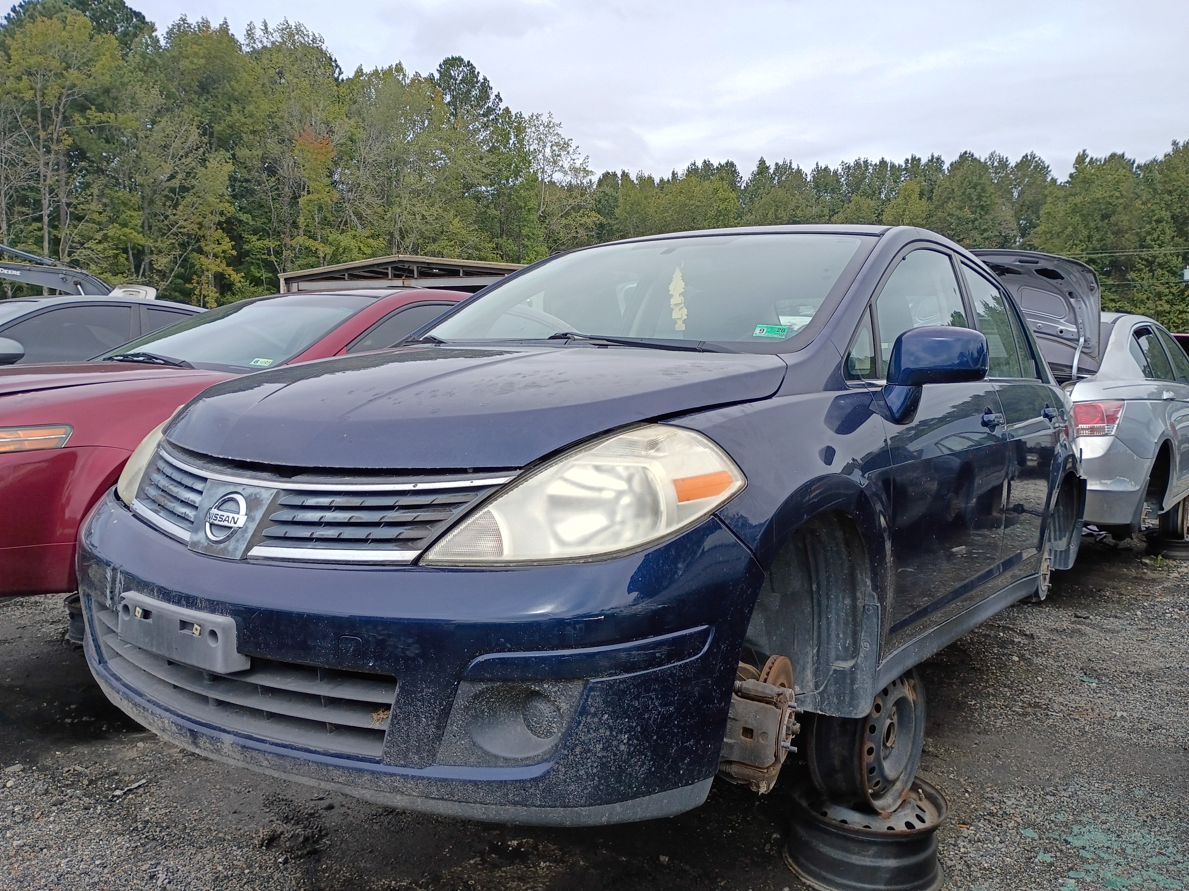 2007 NISSAN Versa