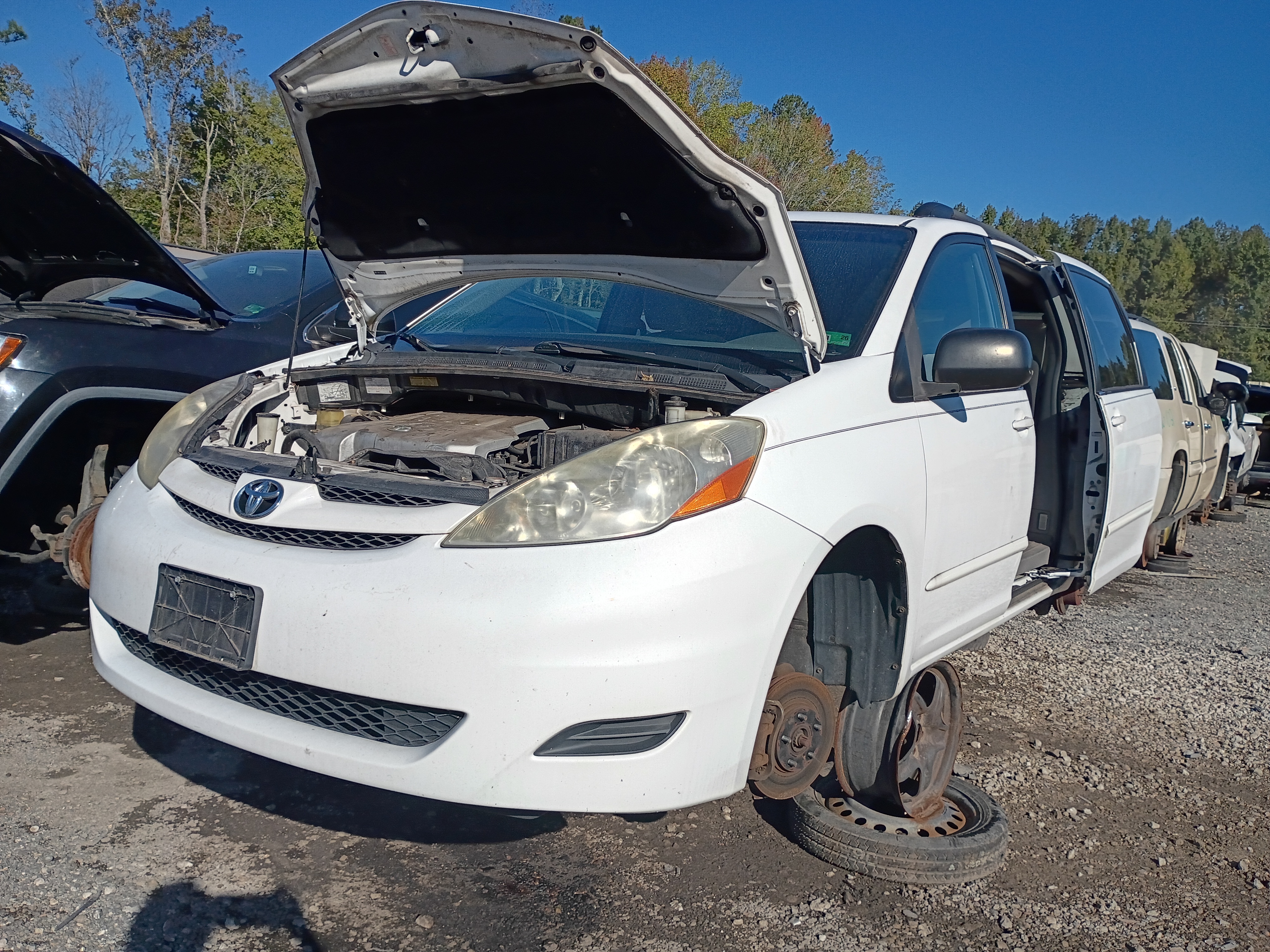 2010 TOYOTA Sienna