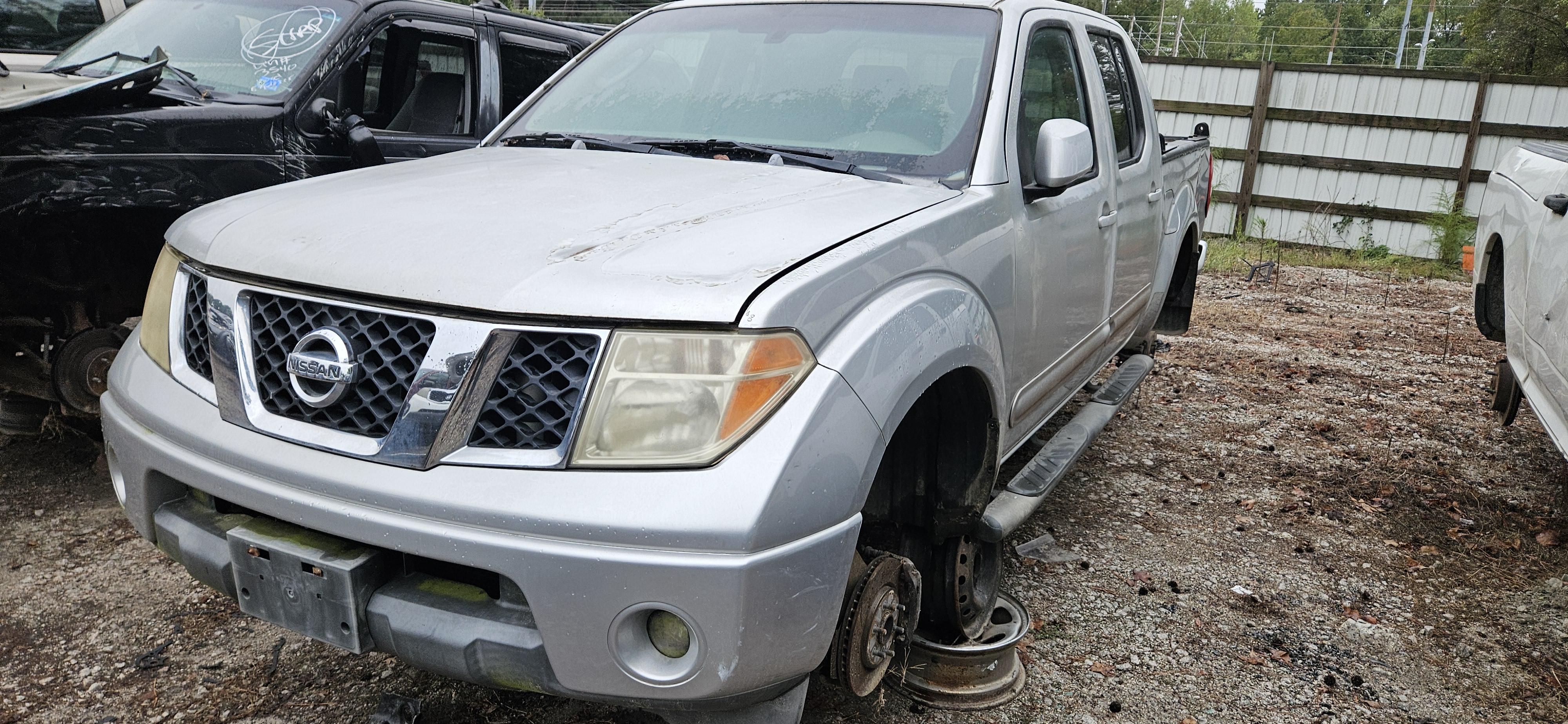 2005 NISSAN Frontier