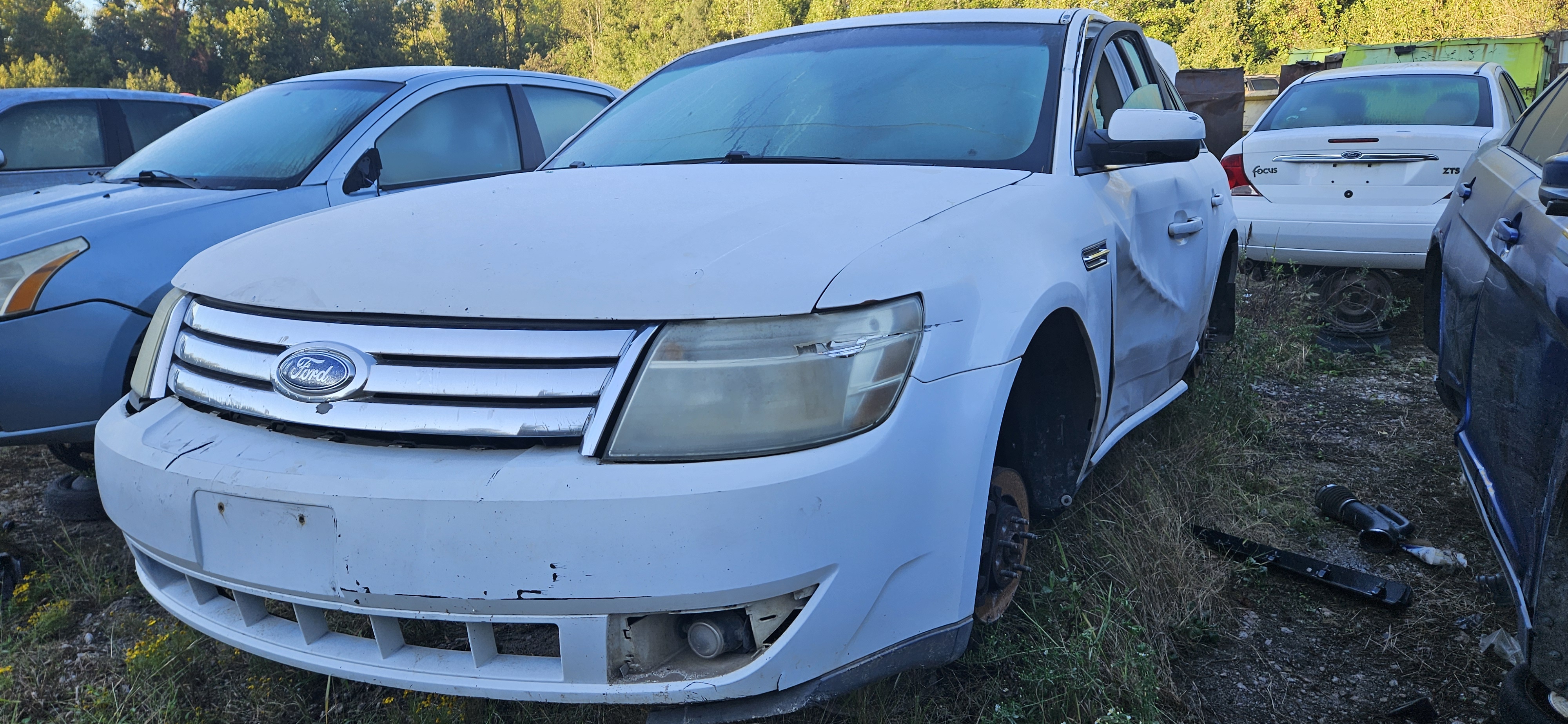 2008 FORD Taurus