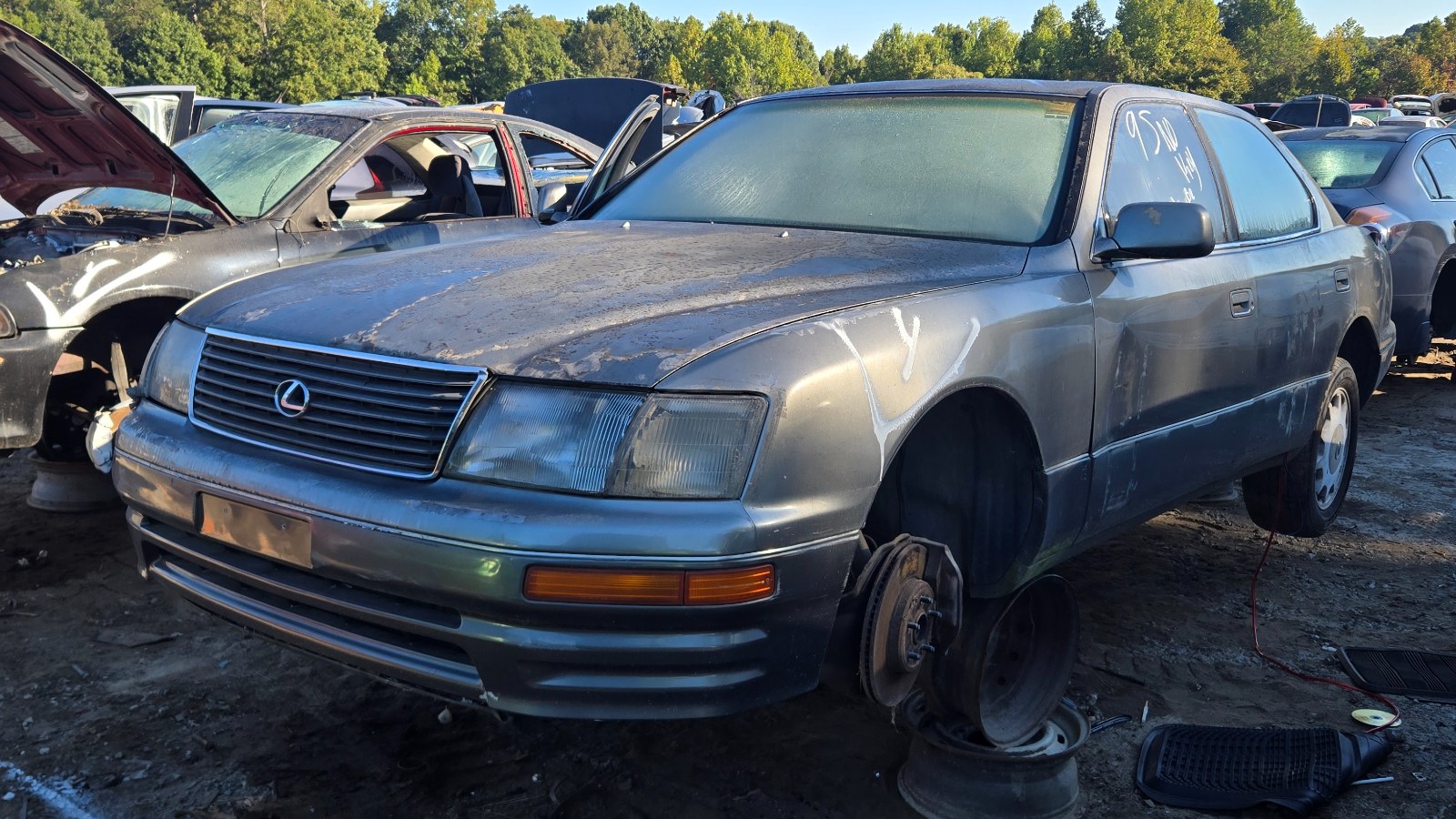 1995 LEXUS LS