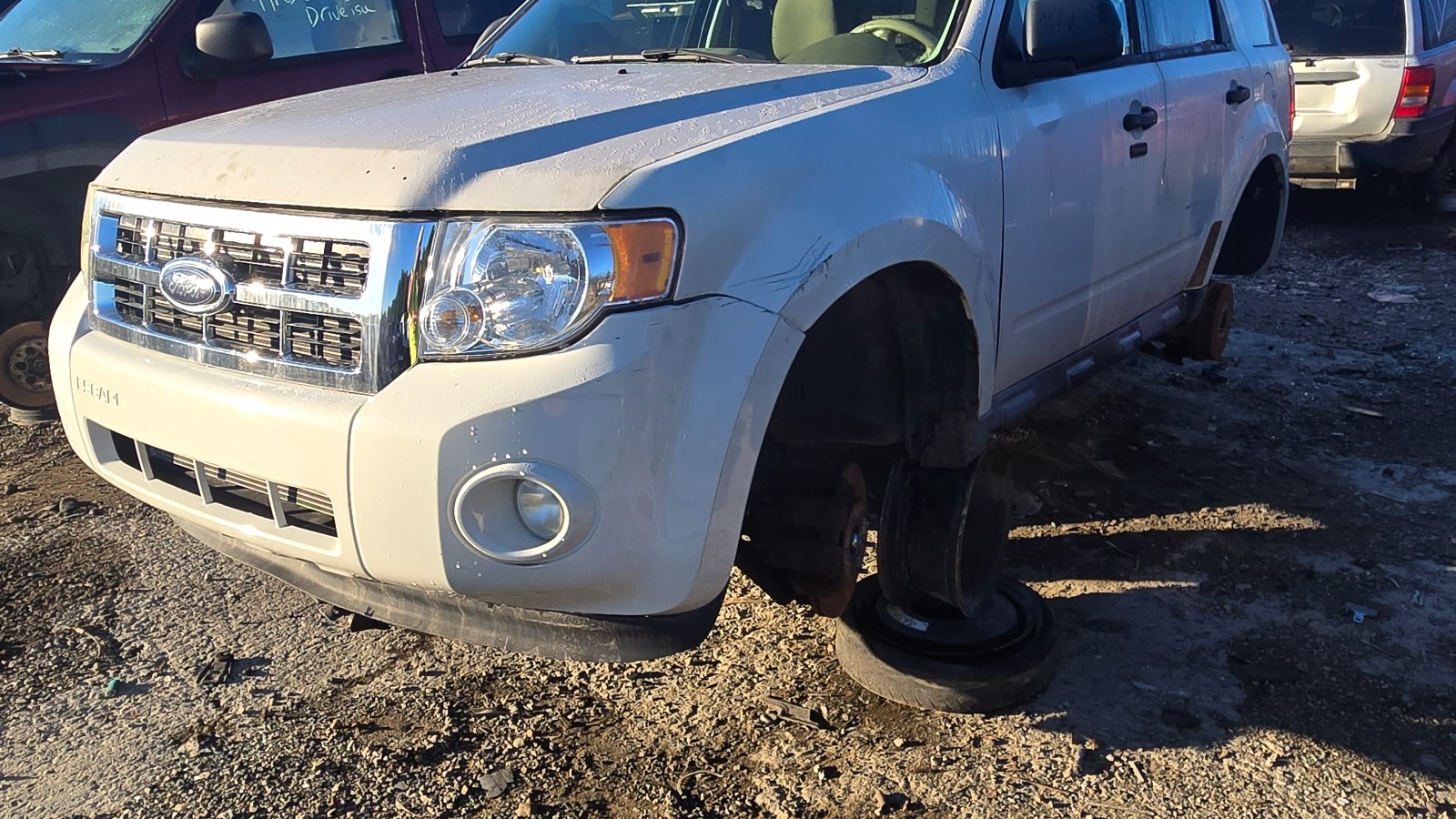 2010 FORD Escape