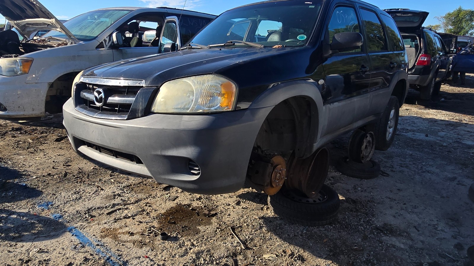 2005 MAZDA Tribute