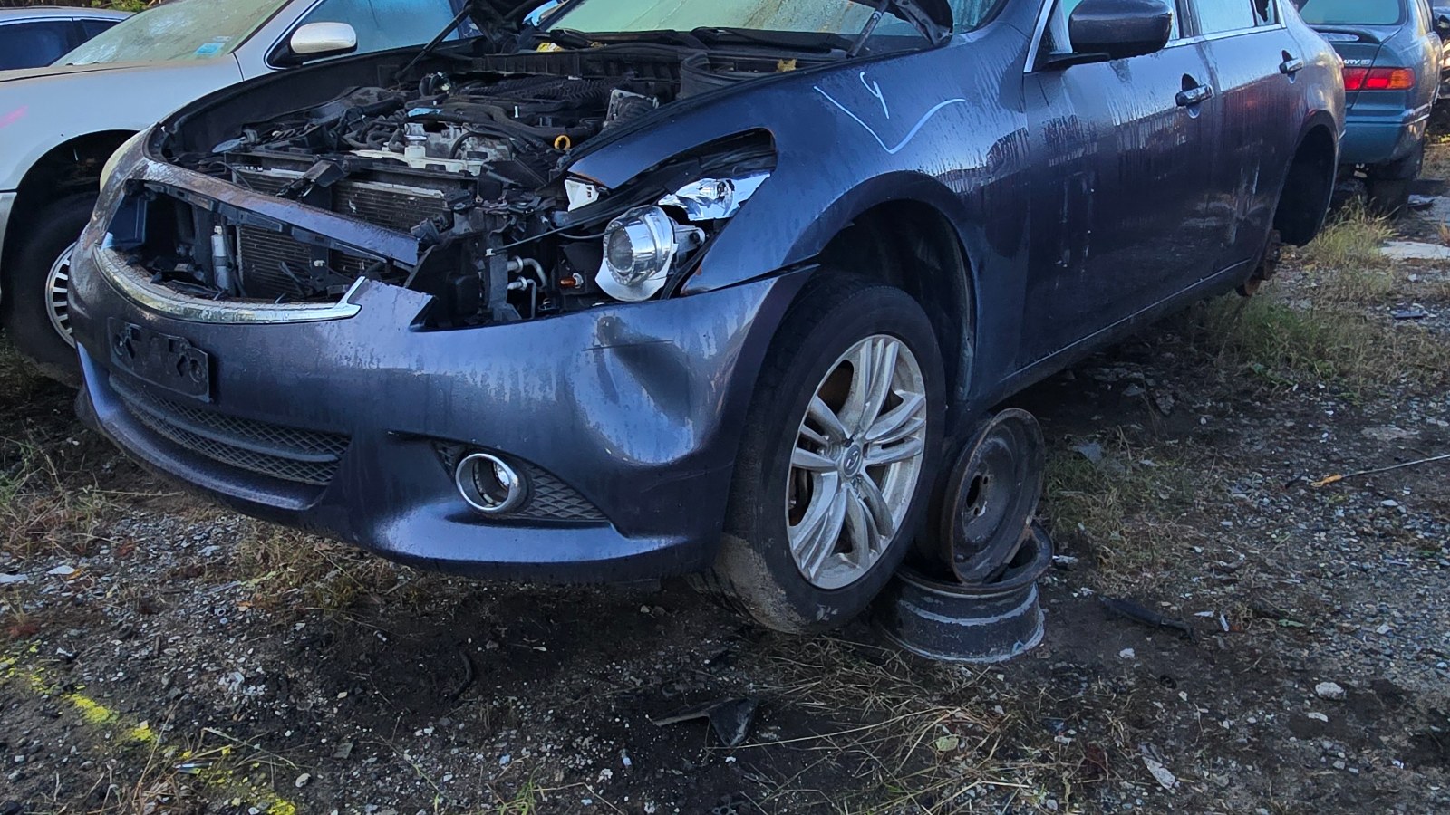 2011 INFINITI G25