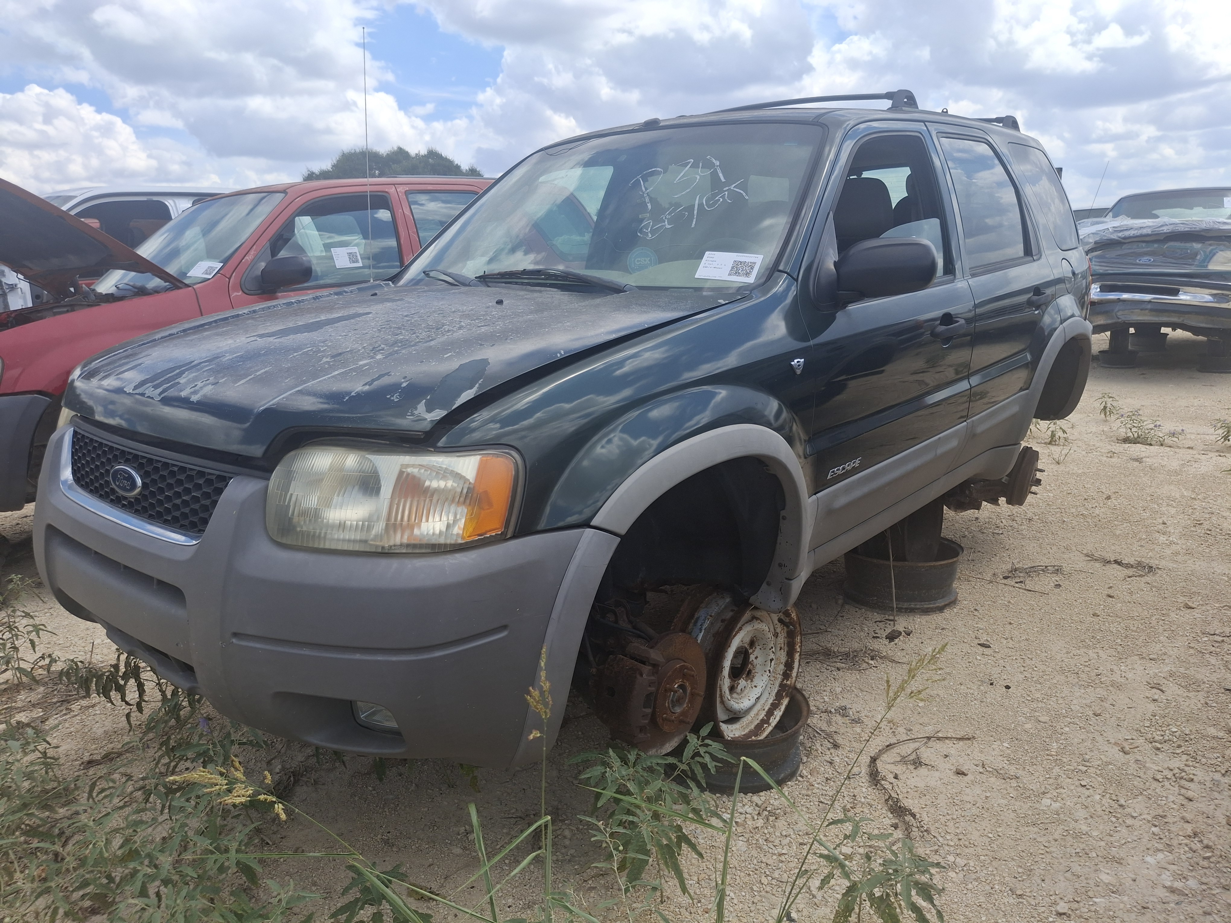 2002 FORD Escape