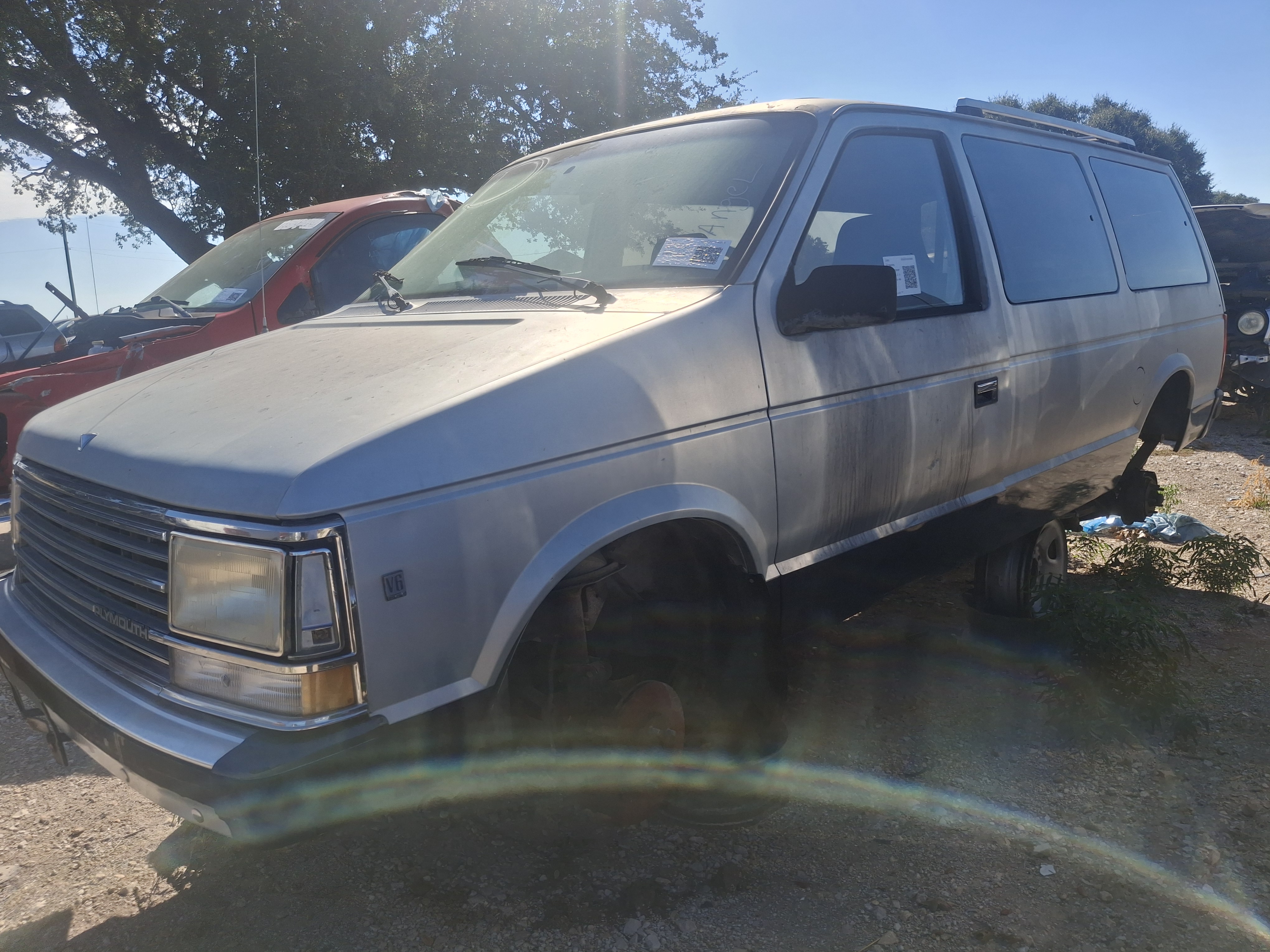 1990 PLYMOUTH Grand Voyager