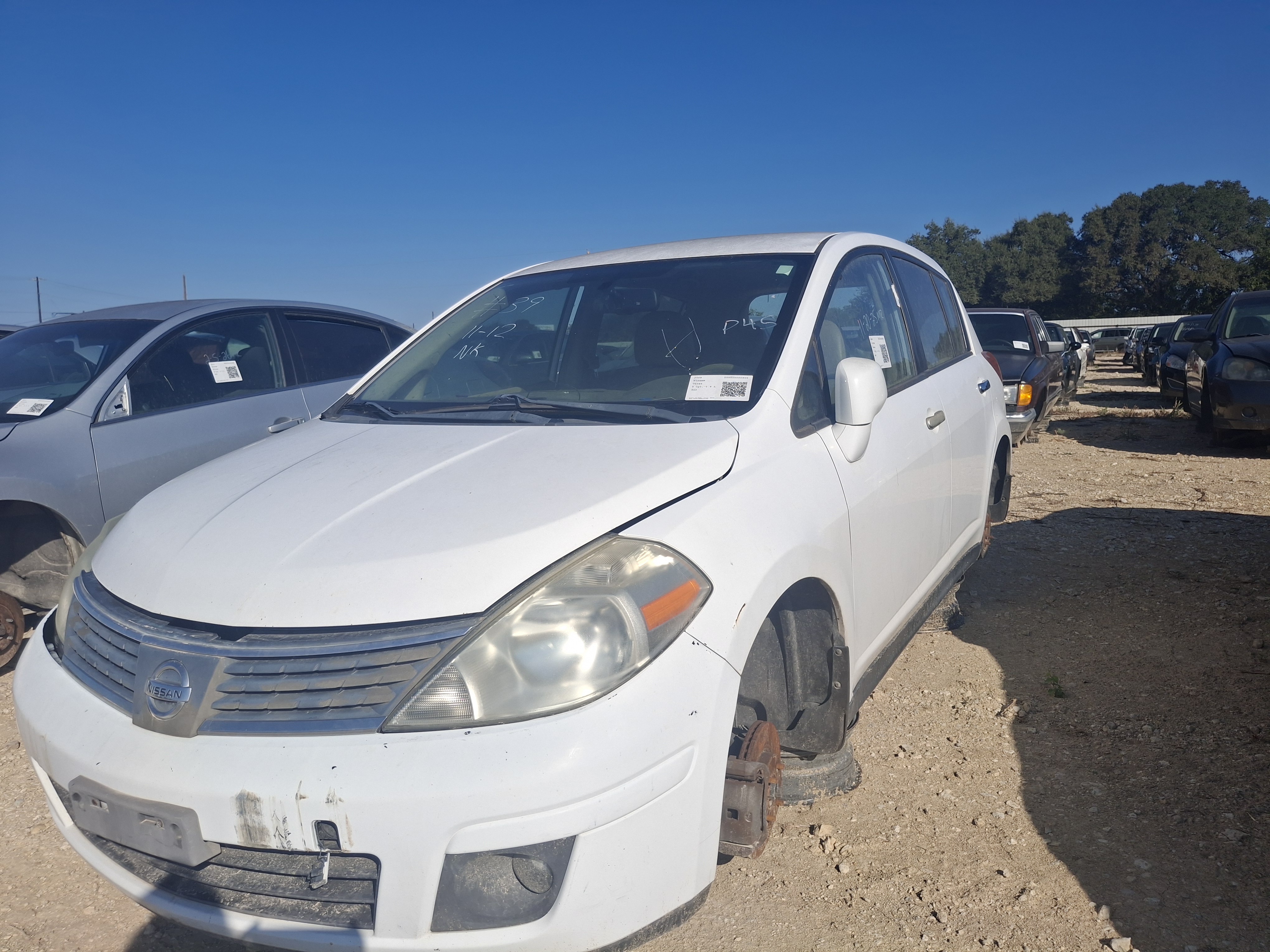 2009 NISSAN Versa