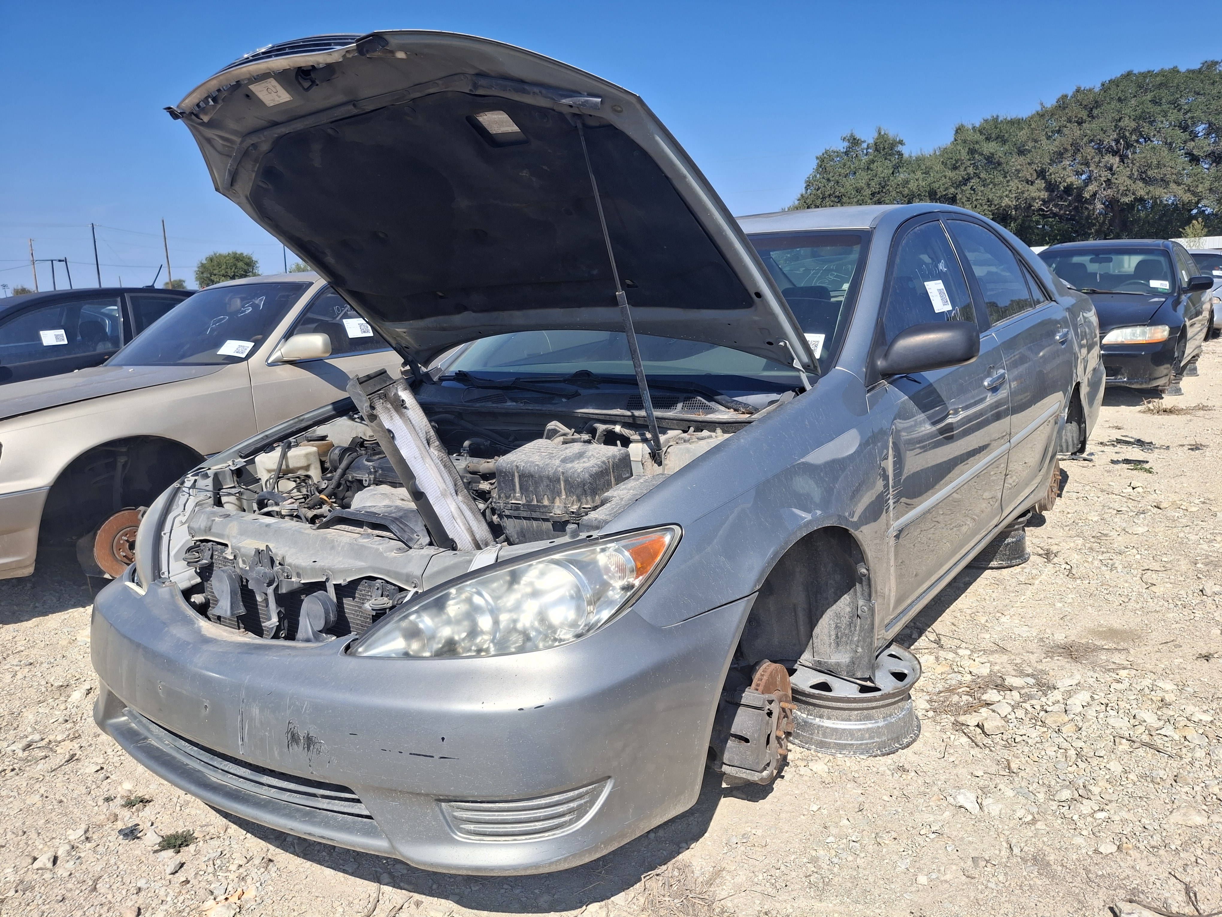 2005 TOYOTA Camry