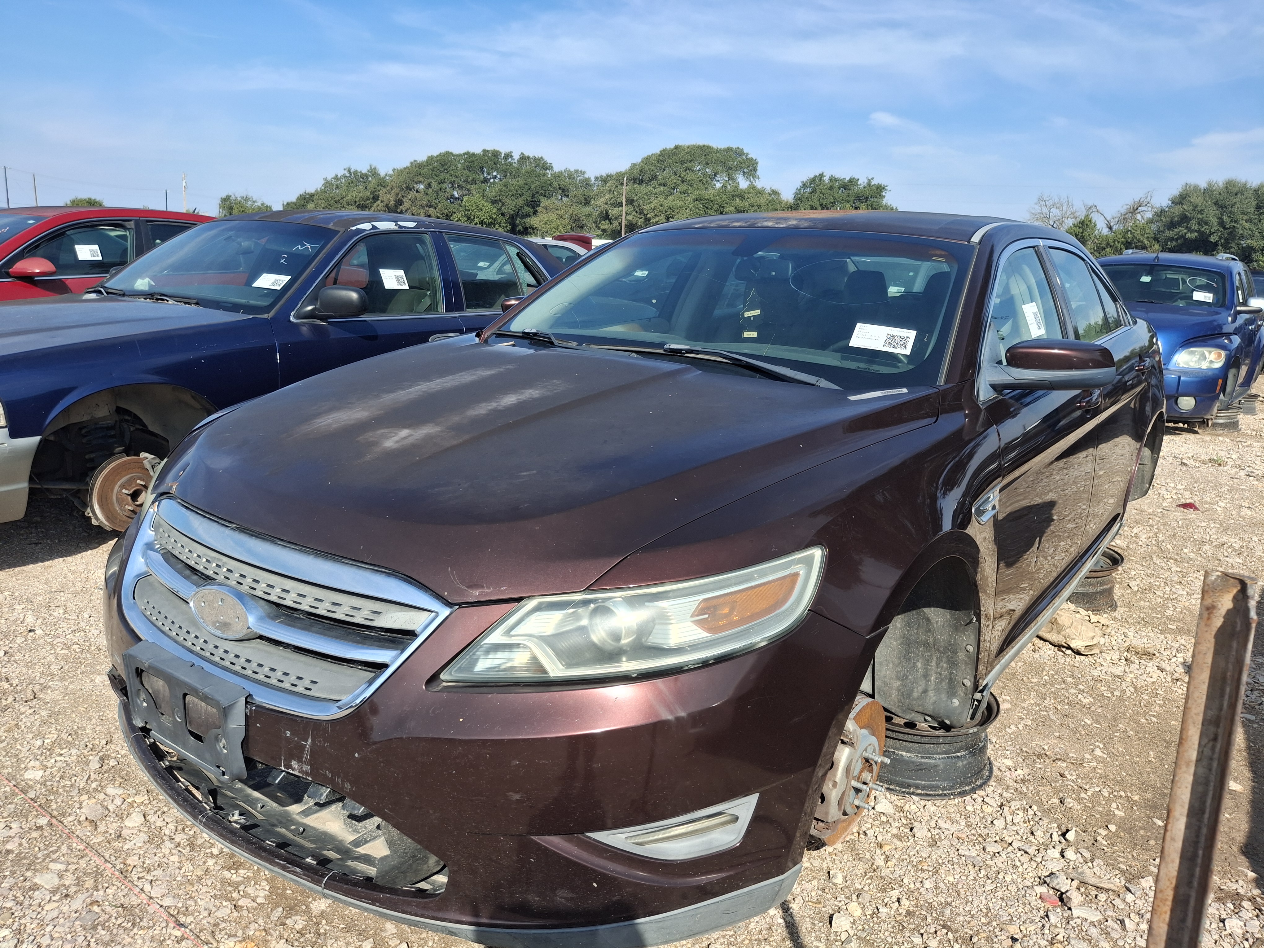 2010 FORD Taurus