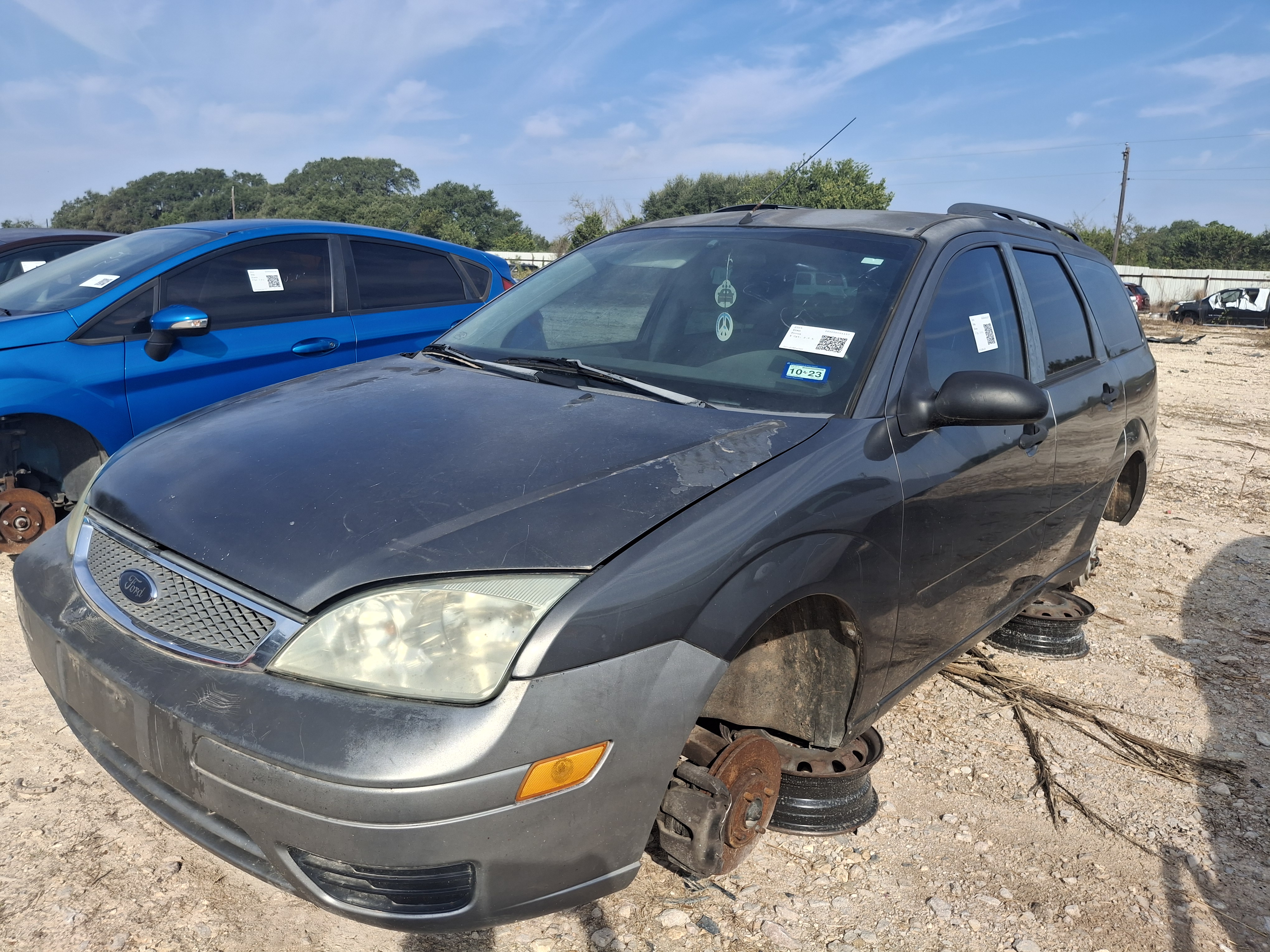 2005 FORD Focus