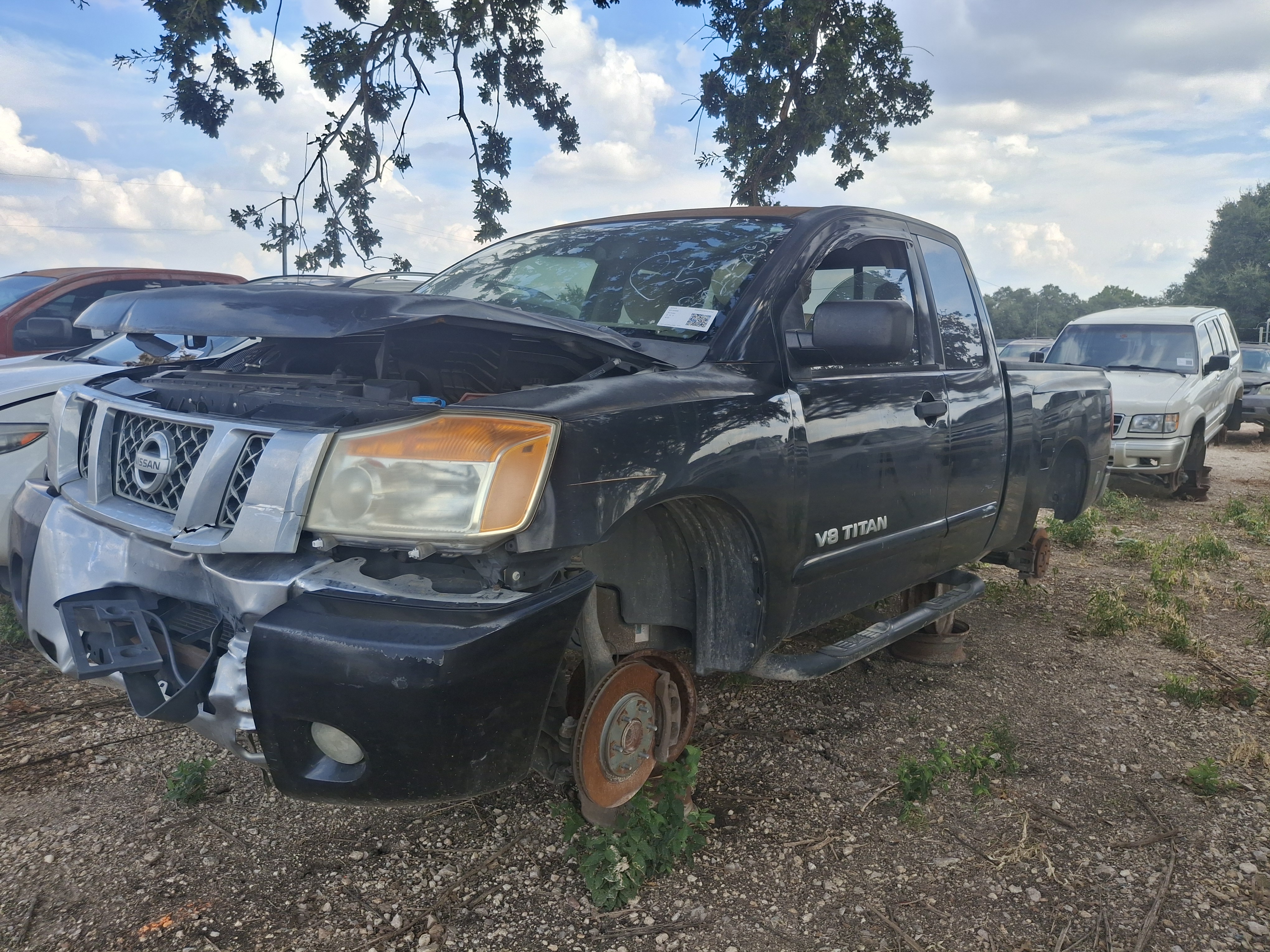 2010 NISSAN Titan