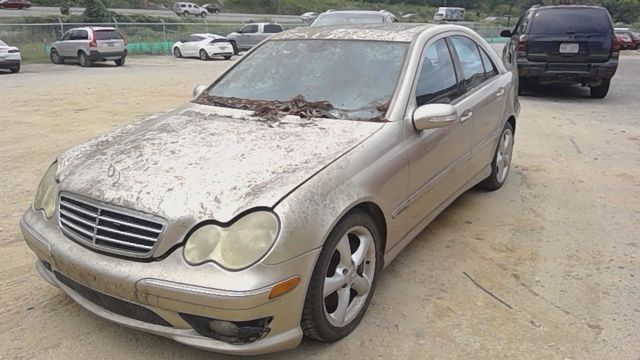 2005 MERCEDES-BENZ C-Class