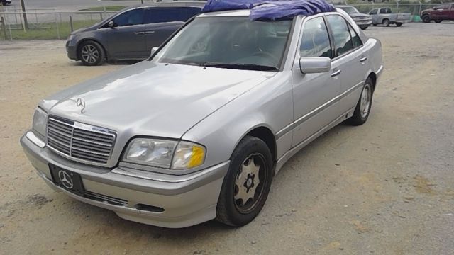 2000 MERCEDES-BENZ C-Class