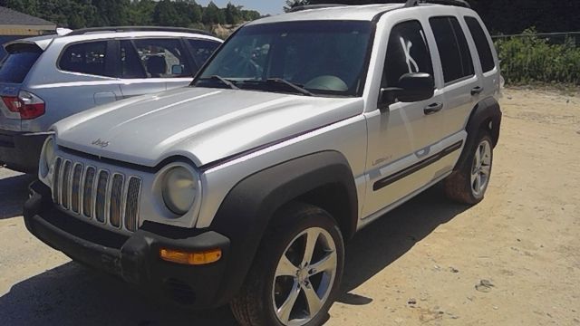 2004 JEEP Liberty