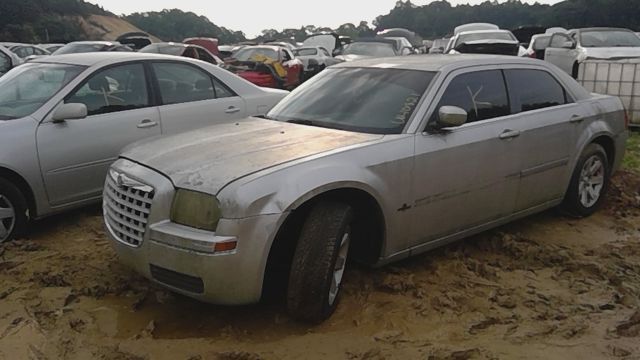 2006 CHRYSLER 300