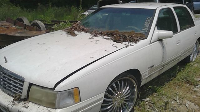 1998 CADILLAC Deville