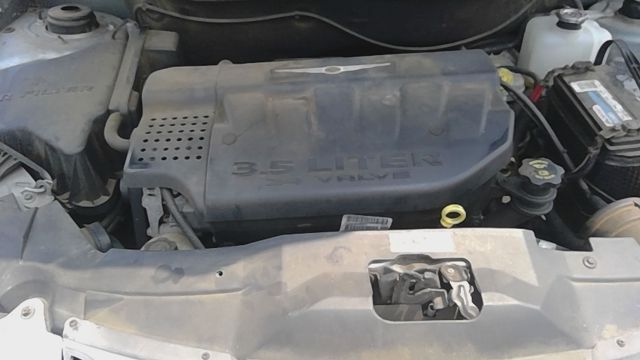 2005 CHRYSLER Pacifica