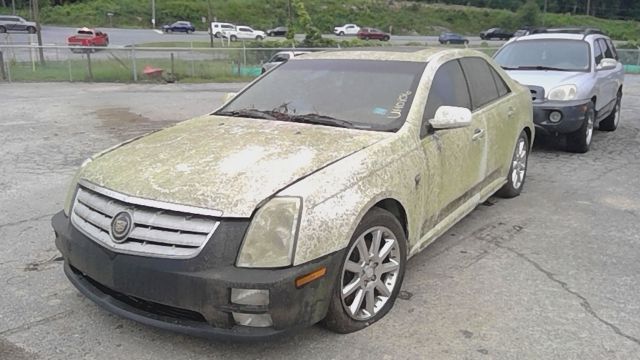 2005 CADILLAC Sts