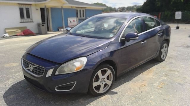 2012 VOLVO S60