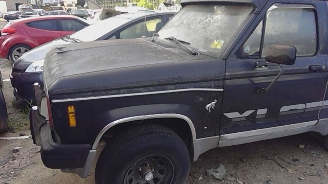 1985 FORD Bronco Ii
