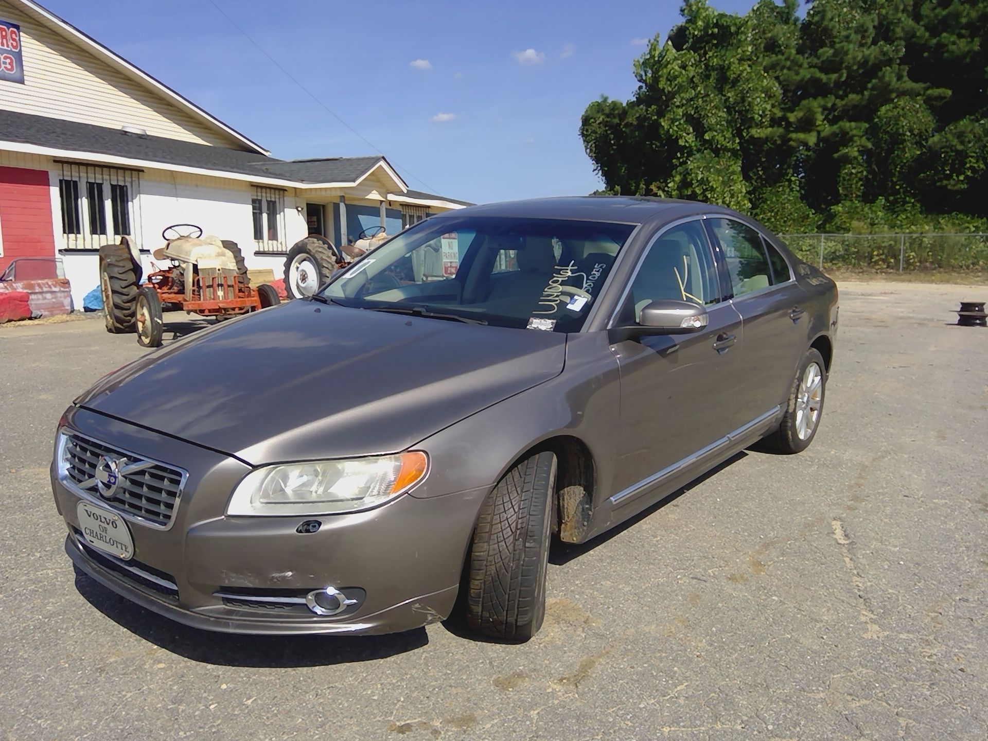 2010 VOLVO S80