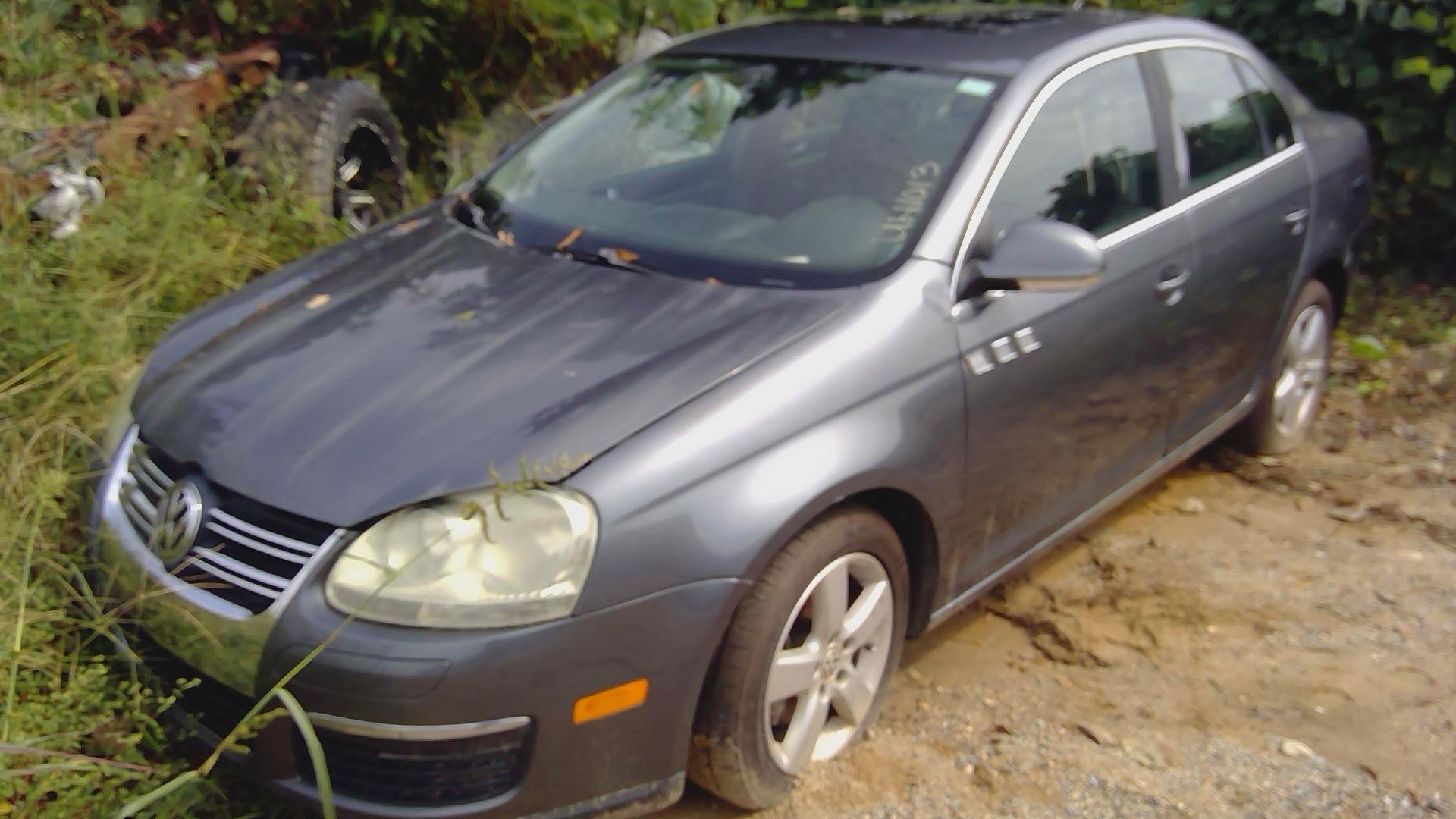 2008 VOLKSWAGEN Jetta