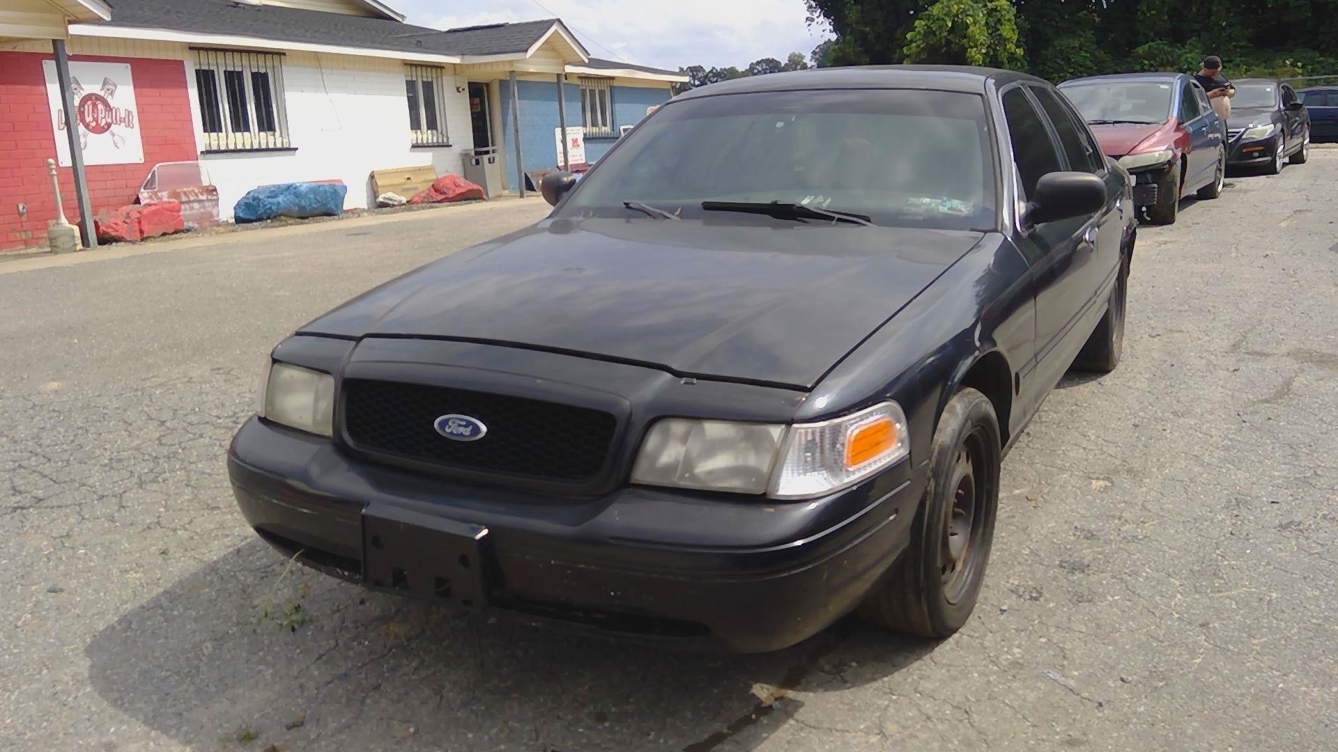 2008 FORD Crown Victoria