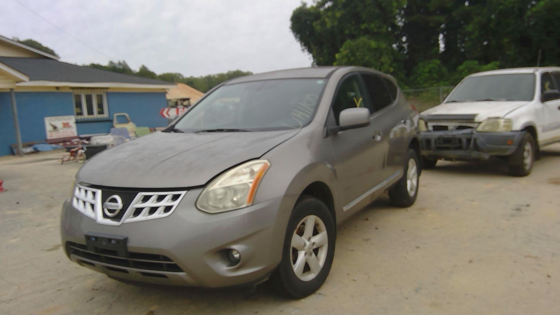 2013 NISSAN Rogue