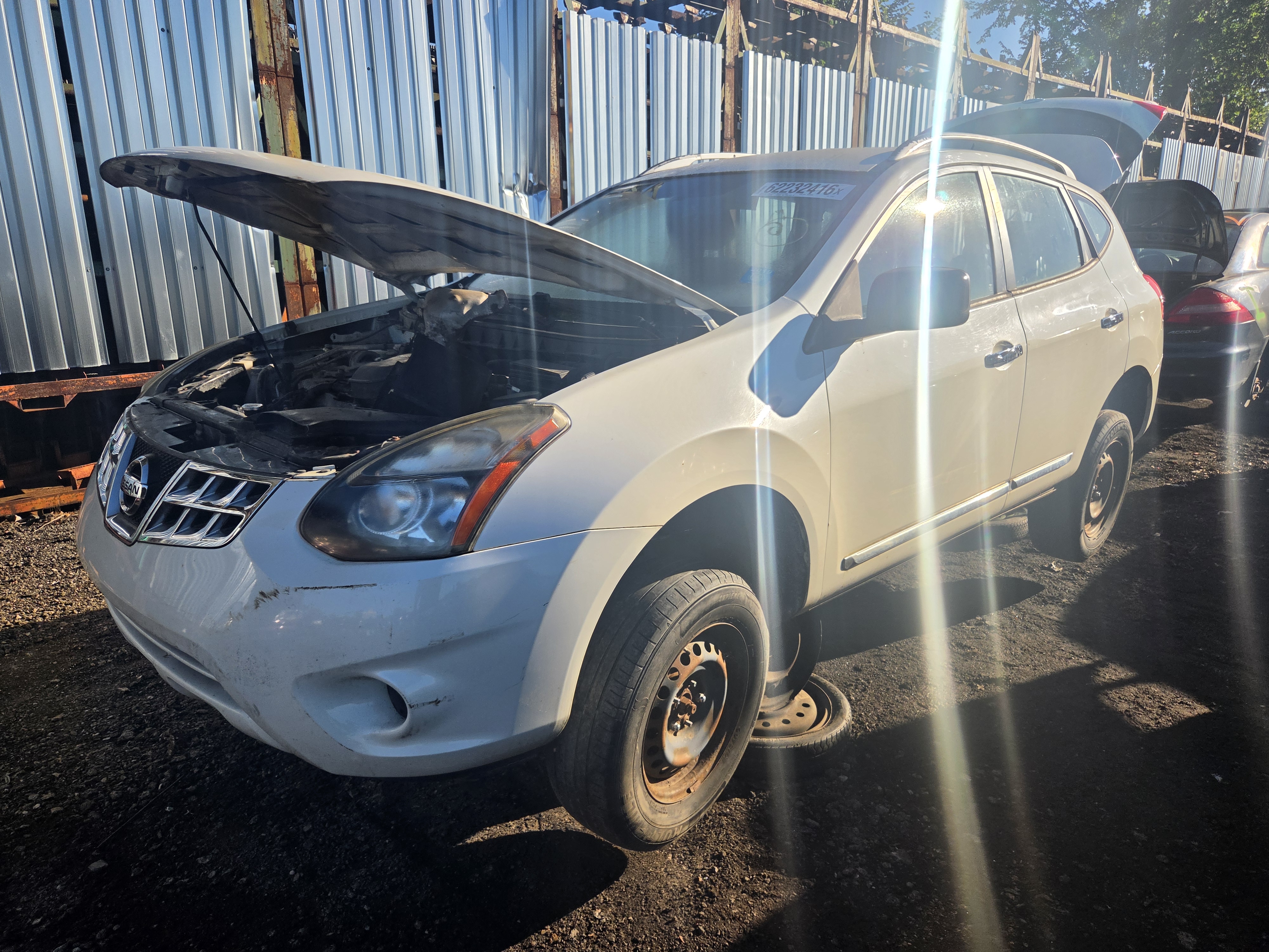 2014 NISSAN Rogue Select