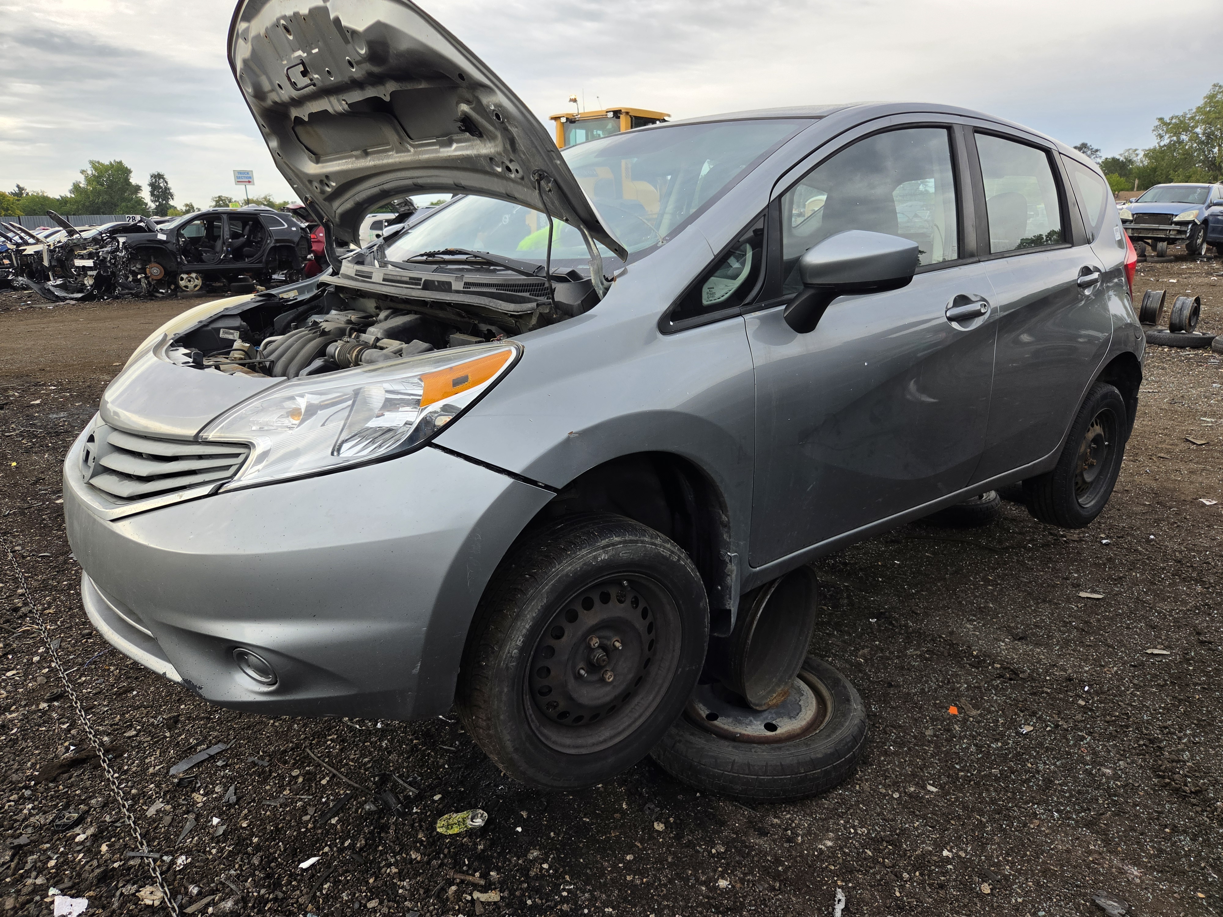 2015 NISSAN Versa Note