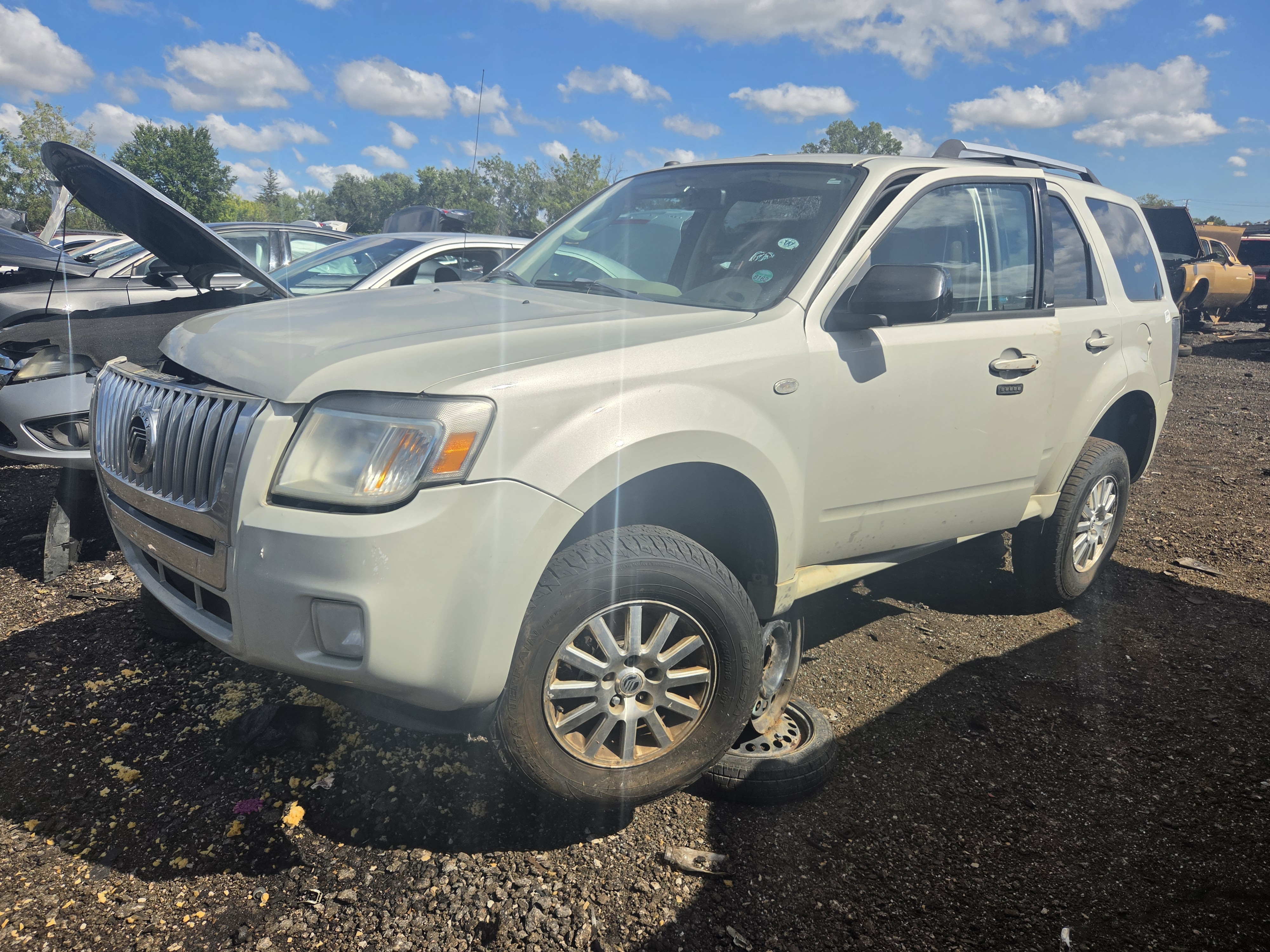 2009 MERCURY Mariner