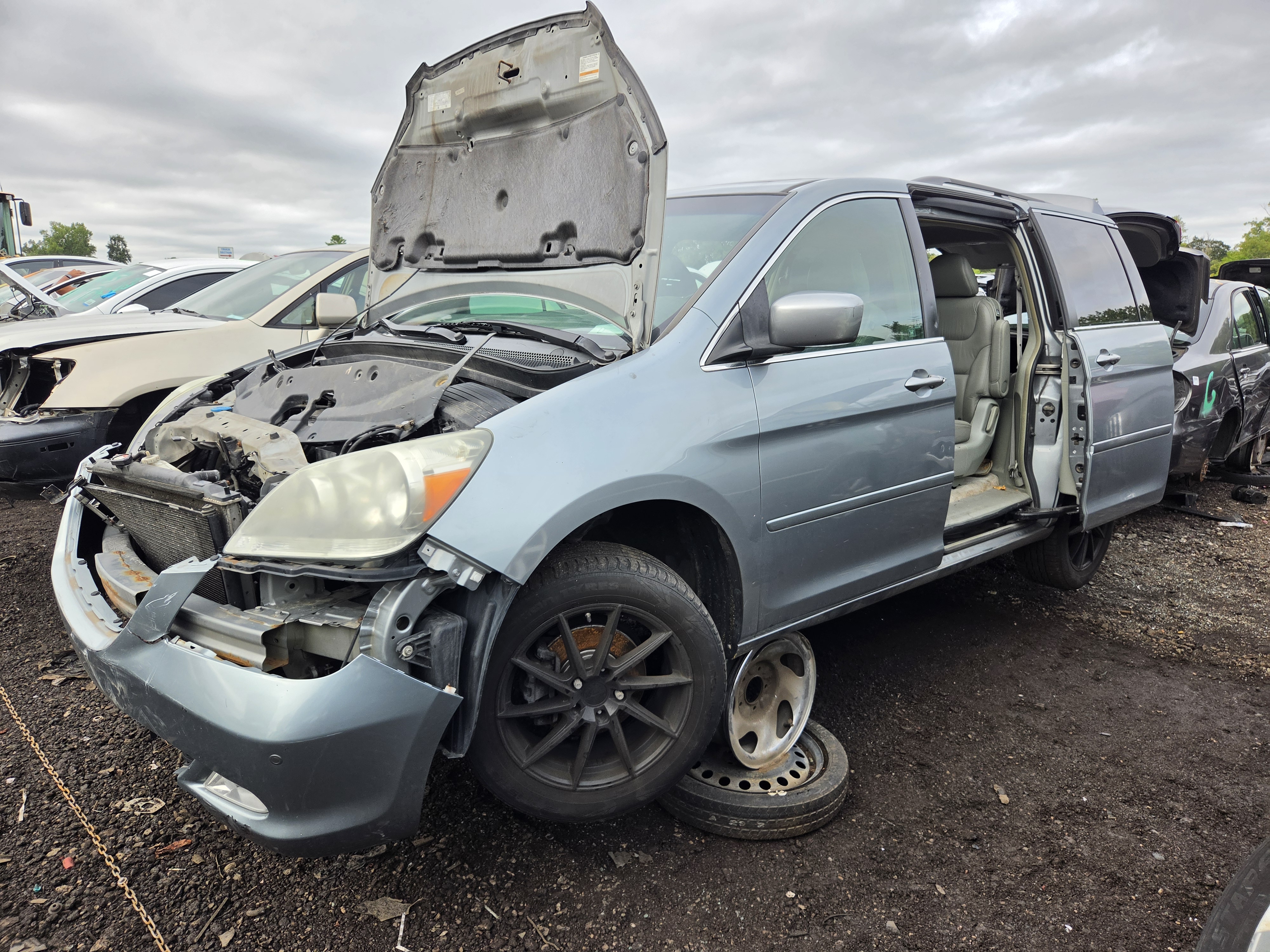 2005 HONDA Odyssey