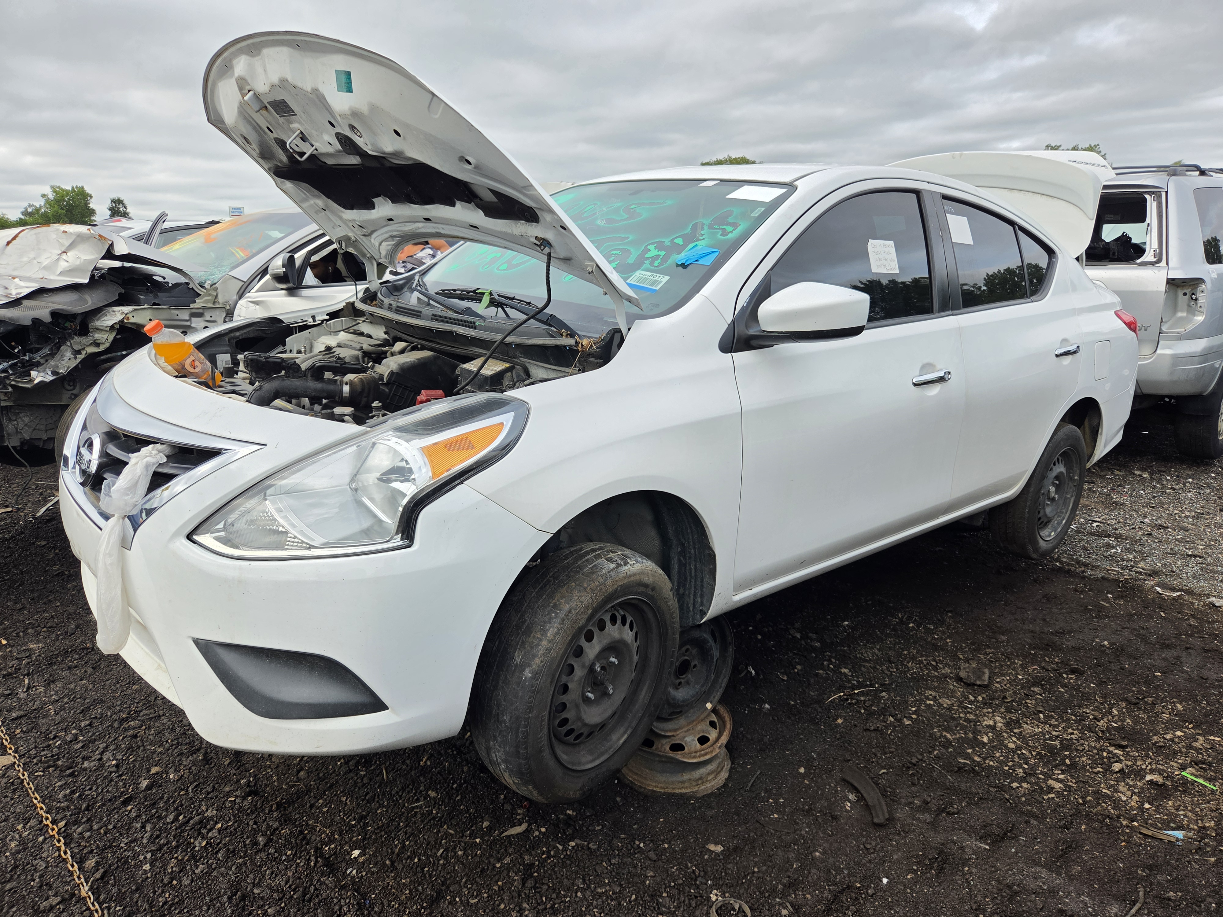 2019 NISSAN Versa