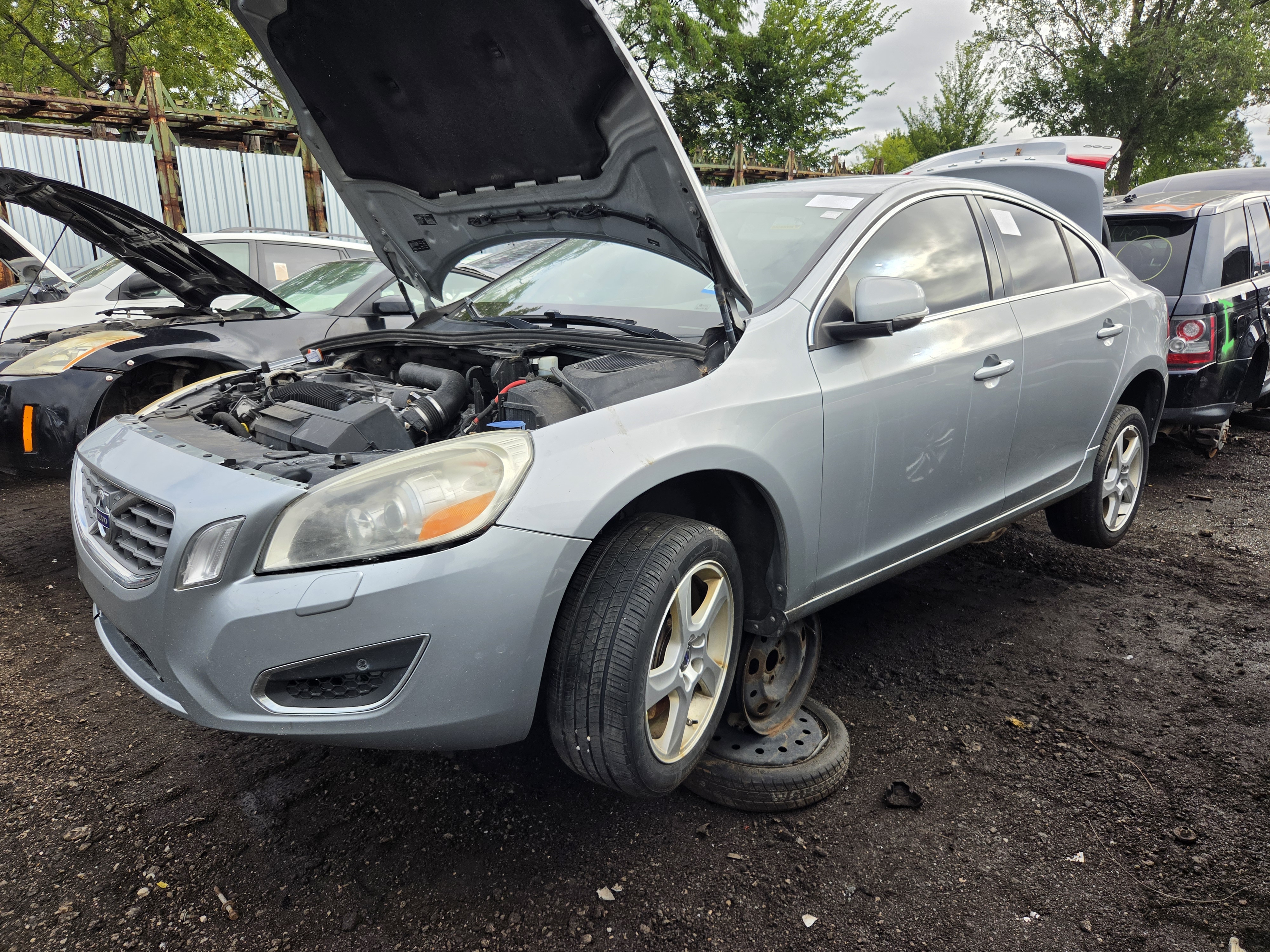 2013 VOLVO S60
