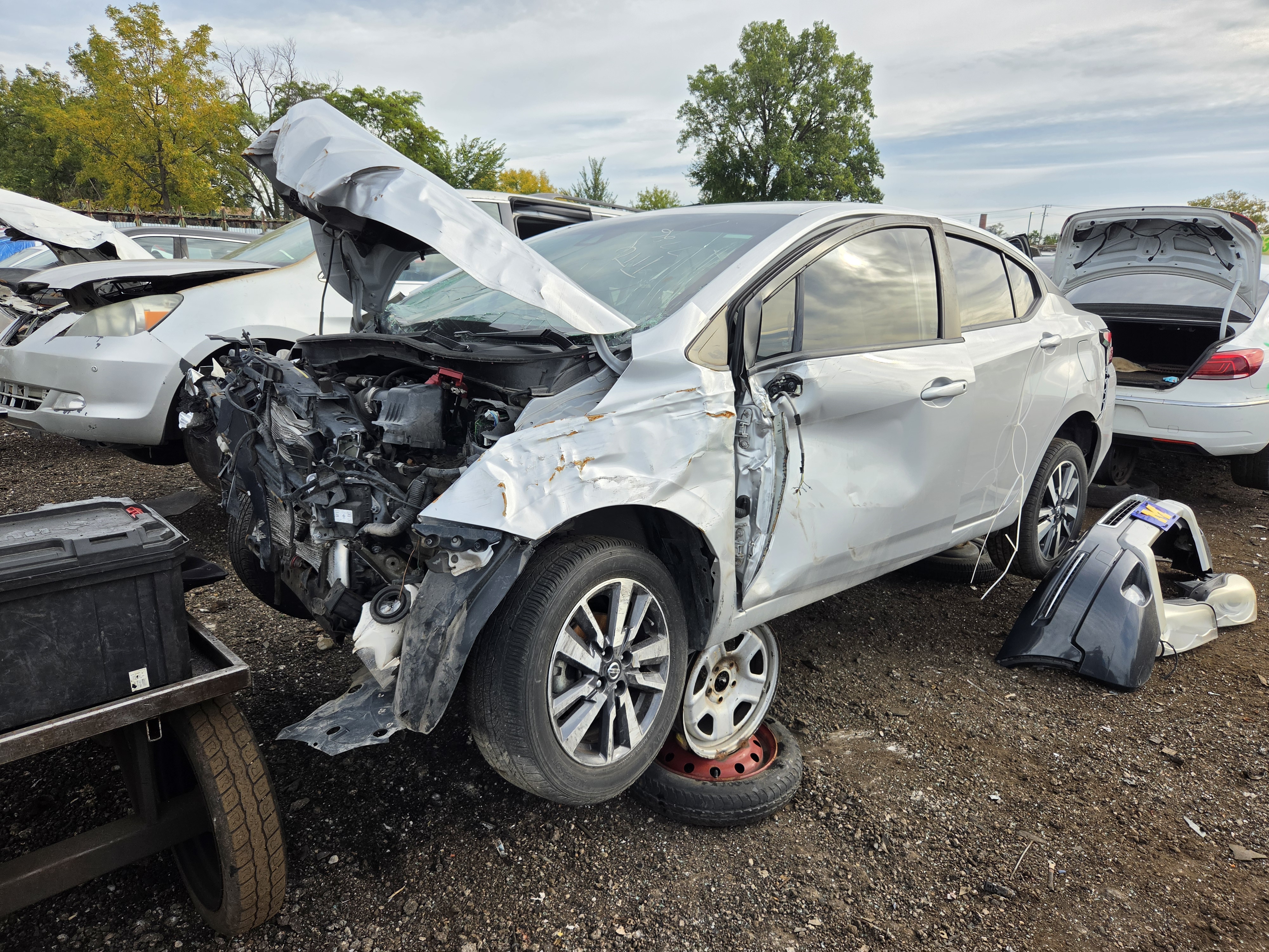 2021 NISSAN Versa