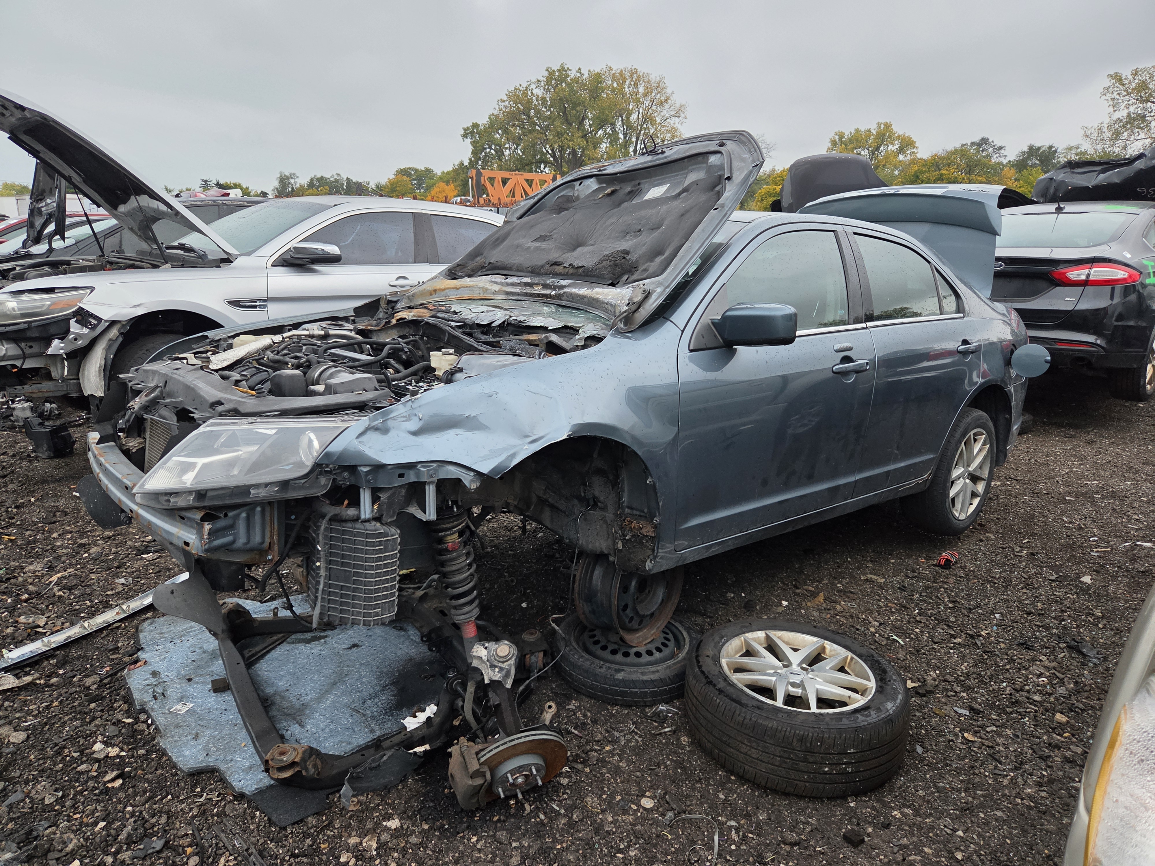 2011 FORD Fusion