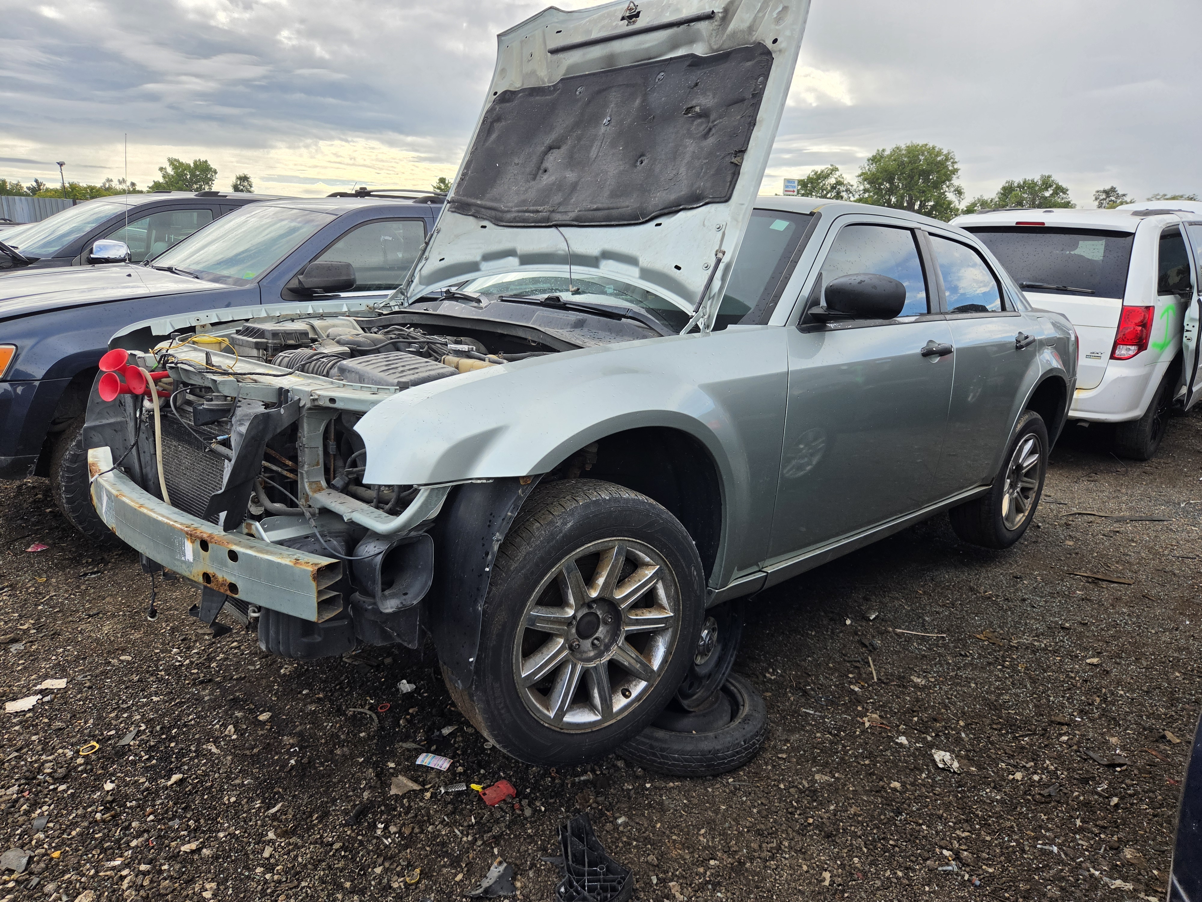 2005 CHRYSLER 300C